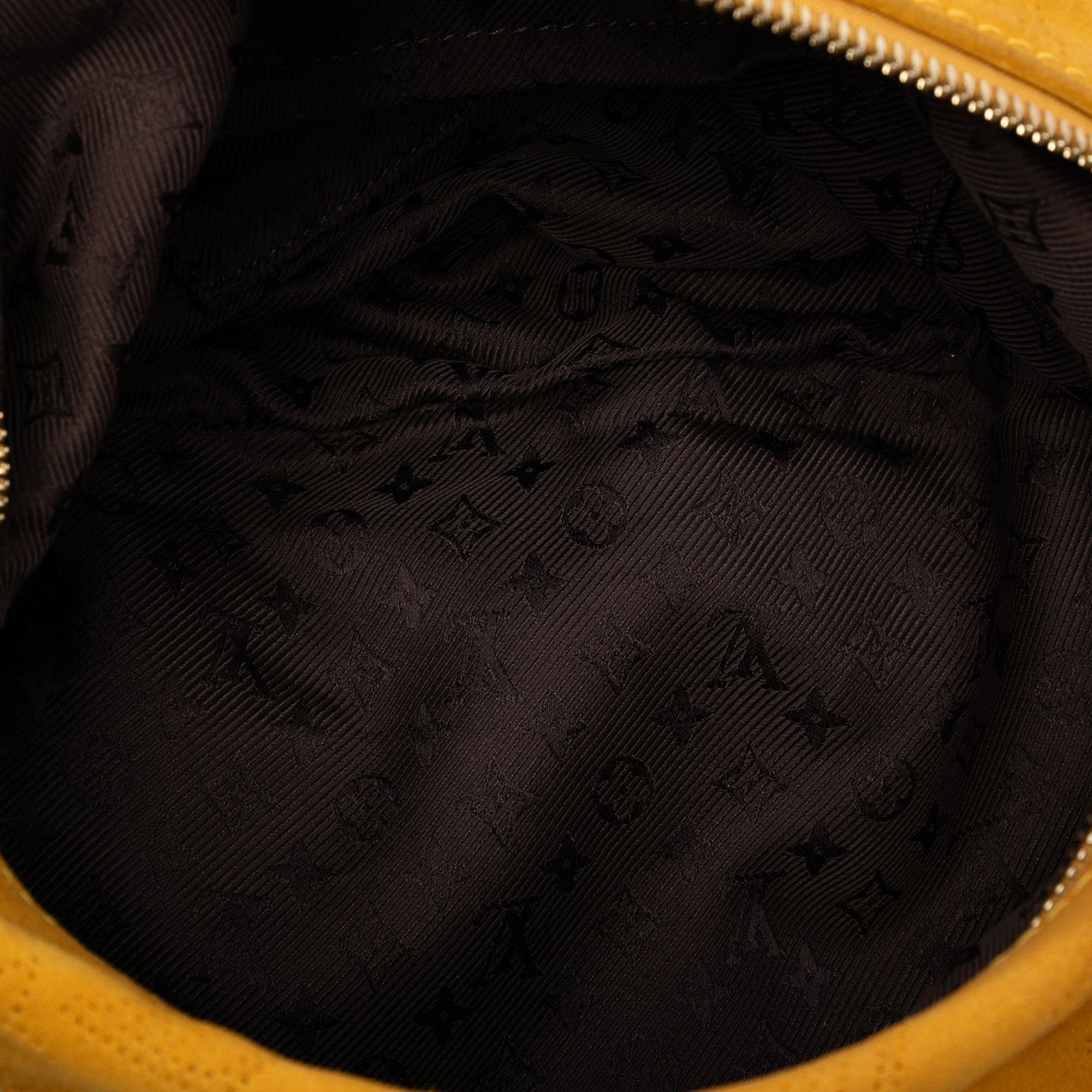 Louis Vuitton Louis Vuitton Monogram Suede Onatah GM Size ONE SIZE - 4 Thumbnail