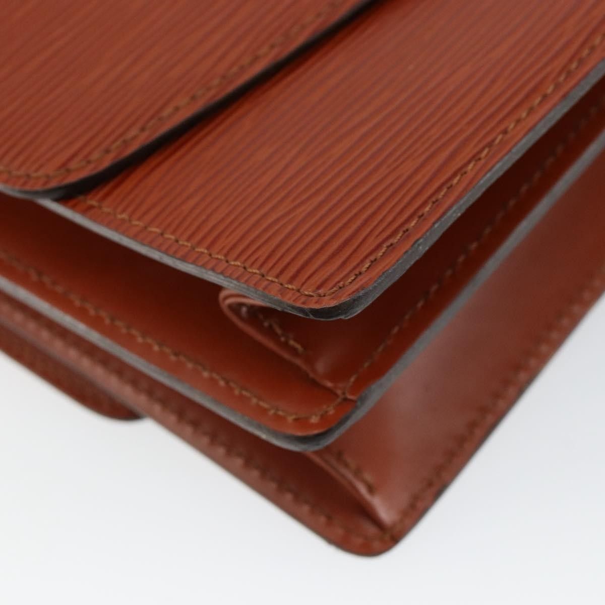 Louis Vuitton Louis Vuitton Grenelle Epi Leather Size ONE SIZE - 12 Thumbnail