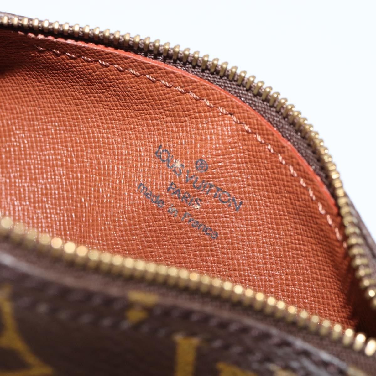 Louis Vuitton Louis Vuitton Papillon Pochette Monogram Canvas Size ONE SIZE - 6 Thumbnail
