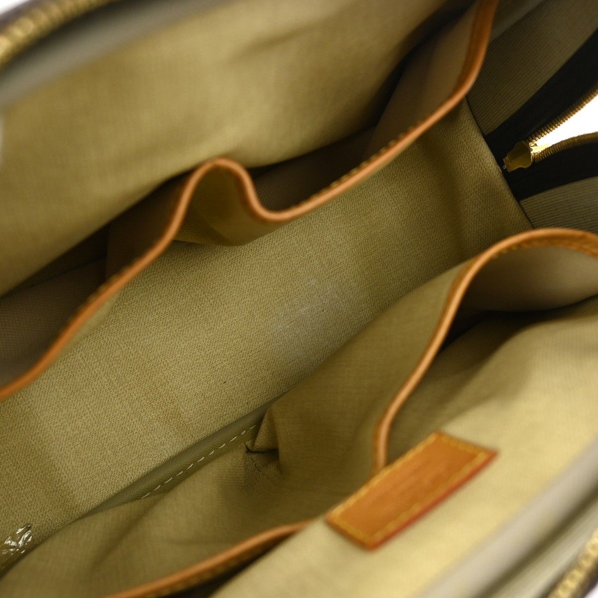 Louis Vuitton Louis Vuitton Trouville Handbag Monogram Canvas Size ONE SIZE - 3 Thumbnail