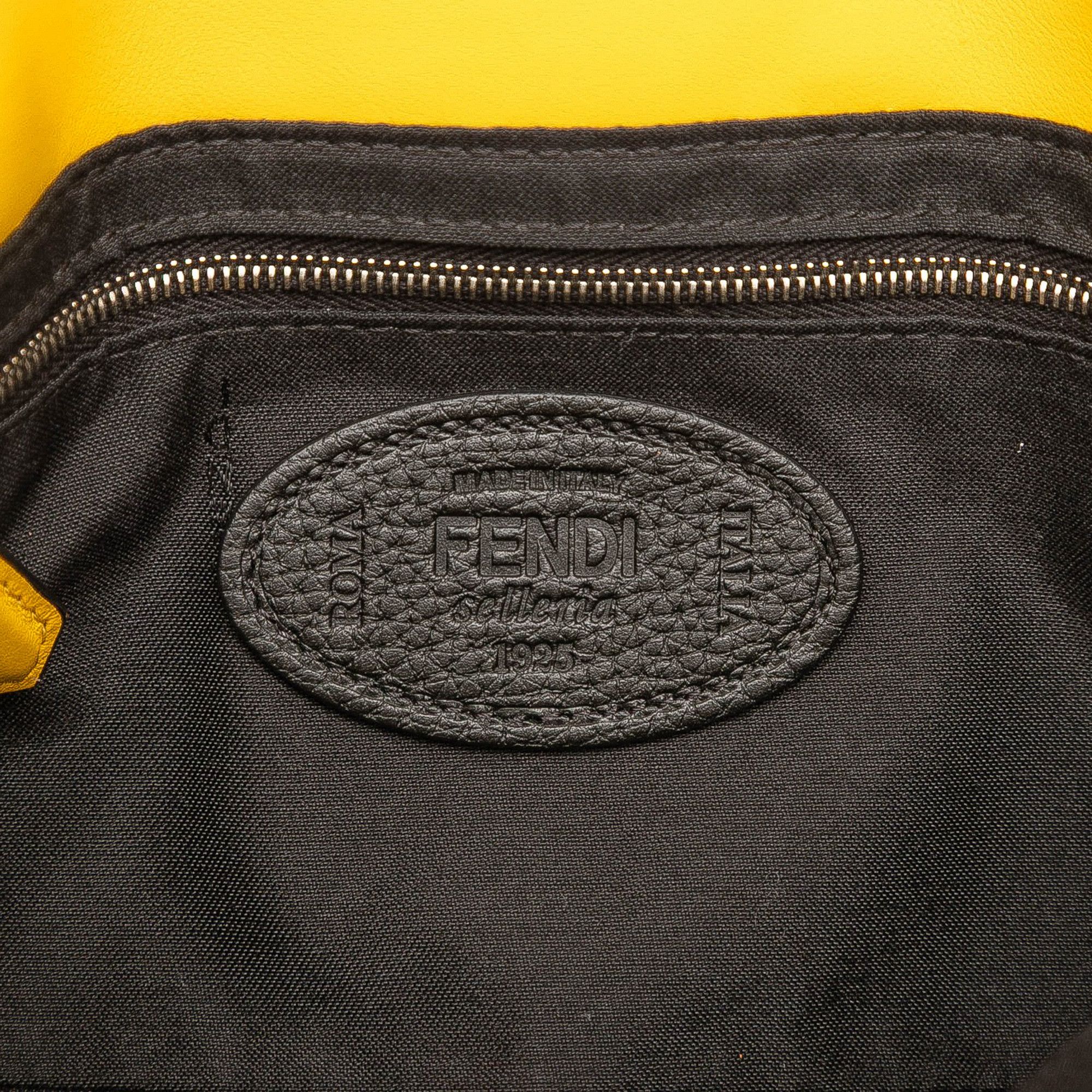 Fendi Fendi Leather Selleria Convertible Baguette Satchel Size ONE SIZE - 6 Thumbnail