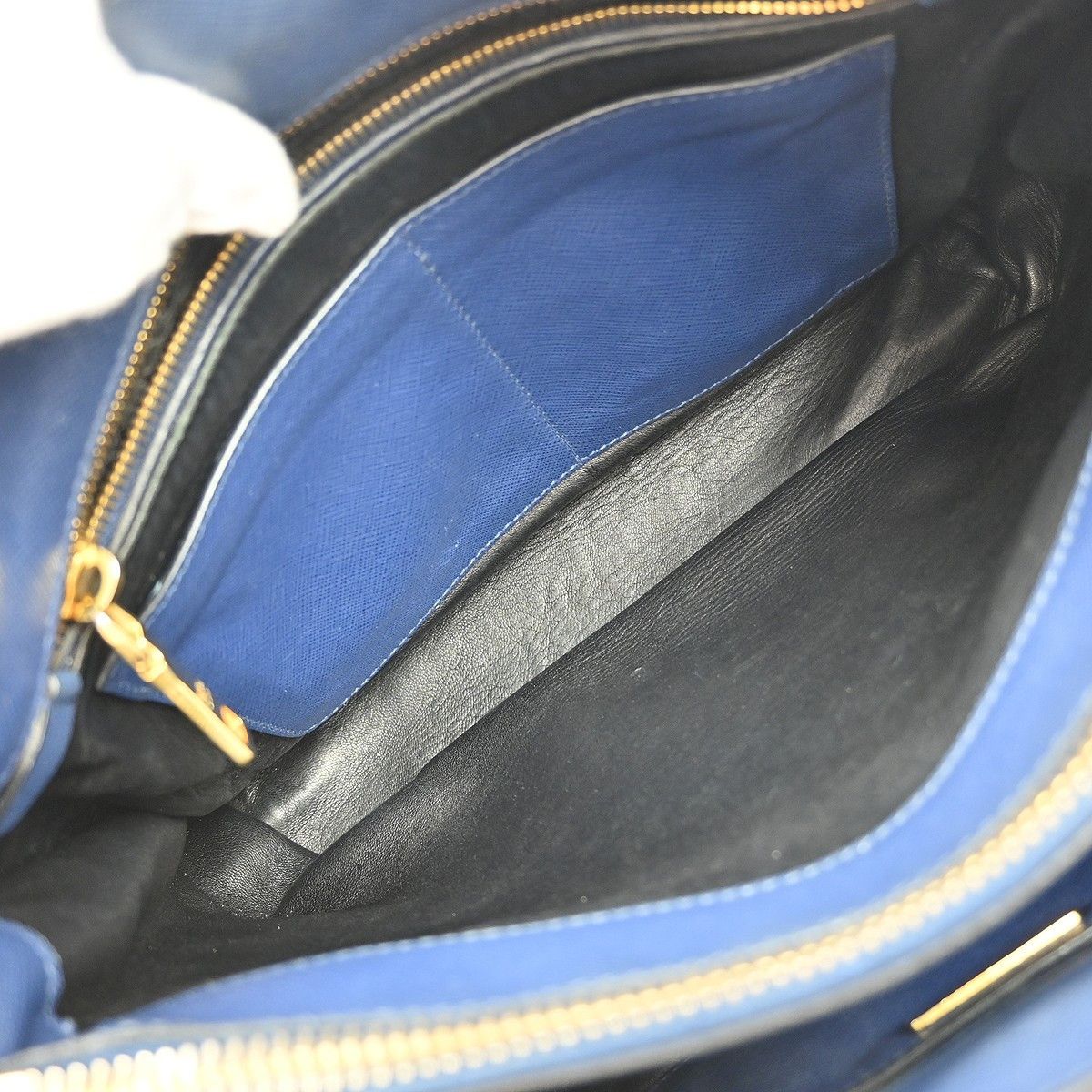 Prada Prada Soft Triple Pocket Convertible Tote Saffiano Leather Size ONE SIZE - 7 Thumbnail