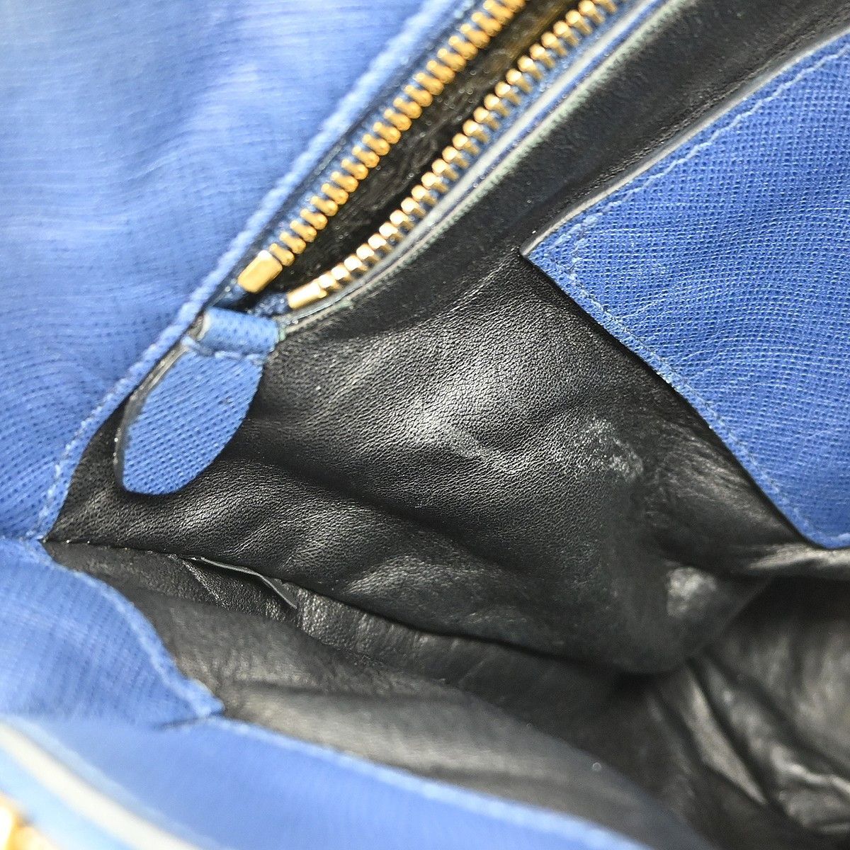 Prada Prada Soft Triple Pocket Convertible Tote Saffiano Leather Size ONE SIZE - 8 Thumbnail