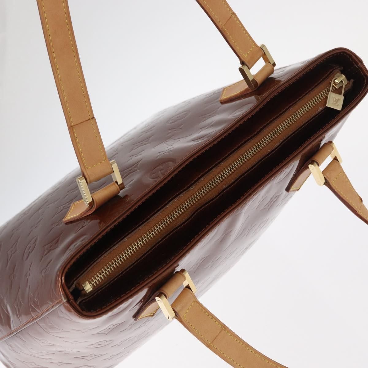Louis Vuitton Louis Vuitton Houston Handbag Monogram Vernis Size ONE SIZE - 16 Thumbnail