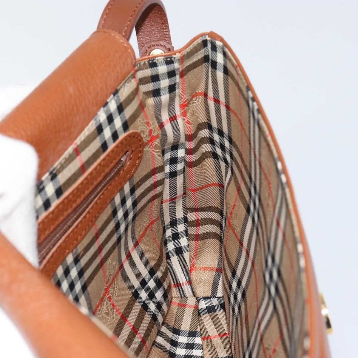 Burberry Burberry Vintage Shoulder Bag Leather Size ONE SIZE - 18 Thumbnail