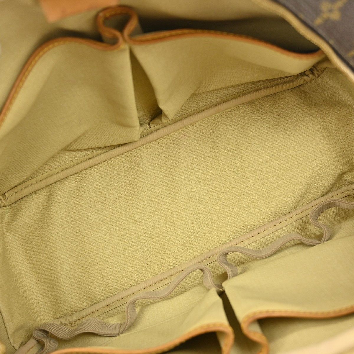 Louis Vuitton Louis Vuitton Deauville Handbag Monogram Canvas Size ONE SIZE - 3 Thumbnail