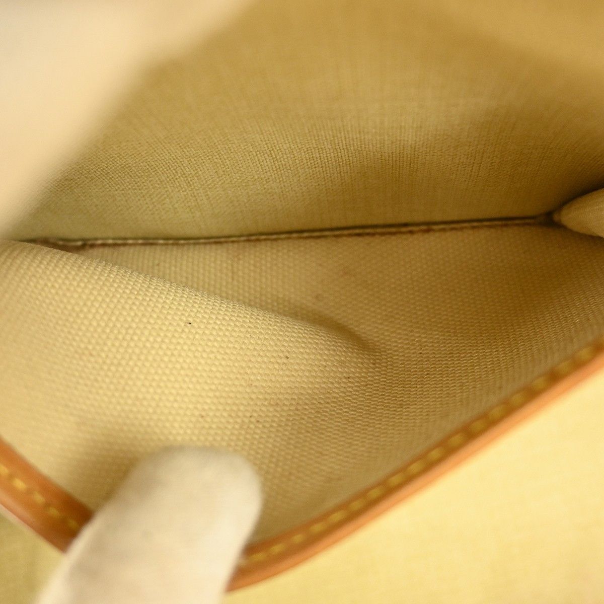 Louis Vuitton Louis Vuitton Deauville Handbag Monogram Canvas Size ONE SIZE - 9 Thumbnail