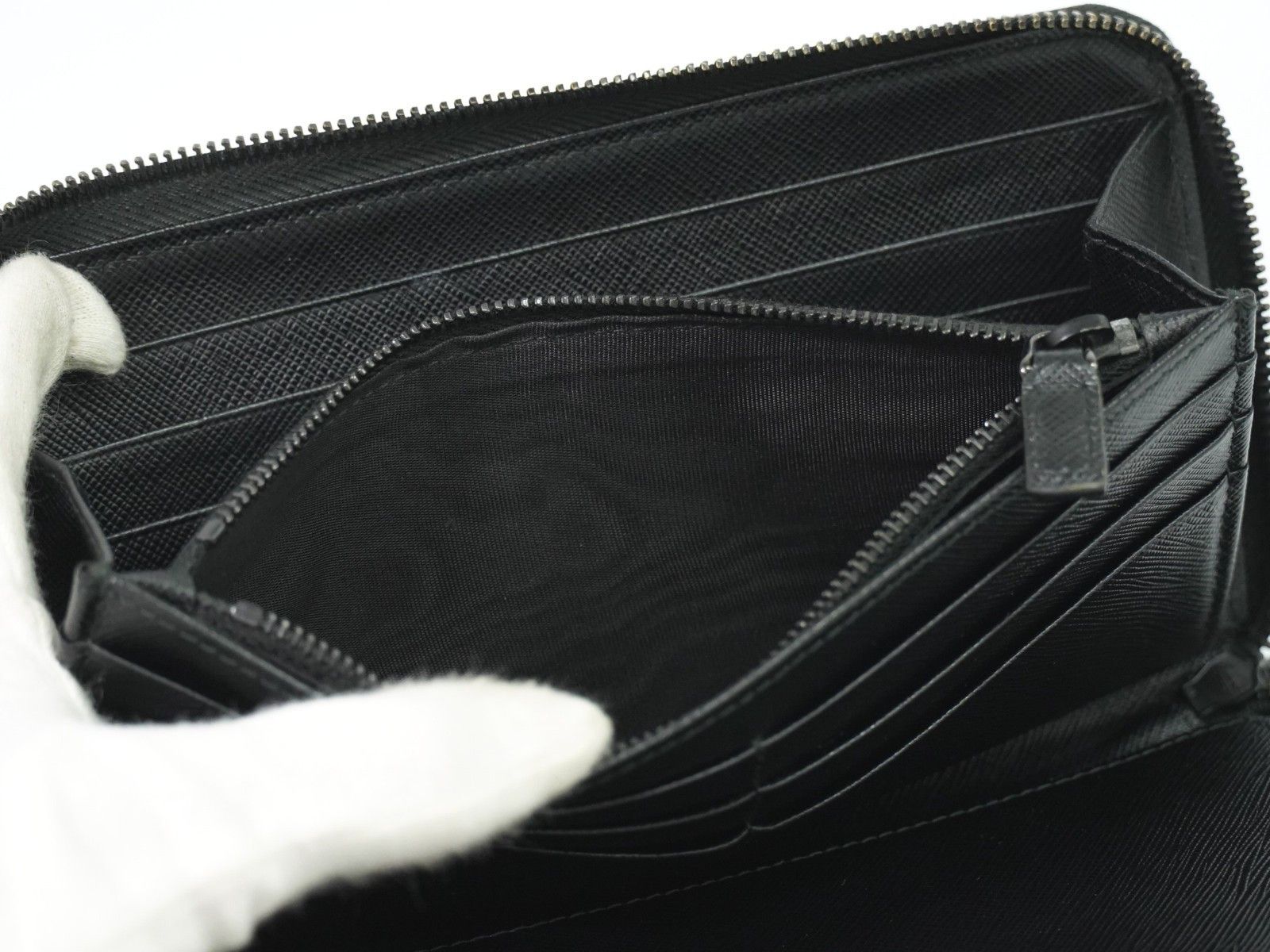 Prada Prada Zip Around Tab Wallet Saffiano Leather Size ONE SIZE - 12 Thumbnail