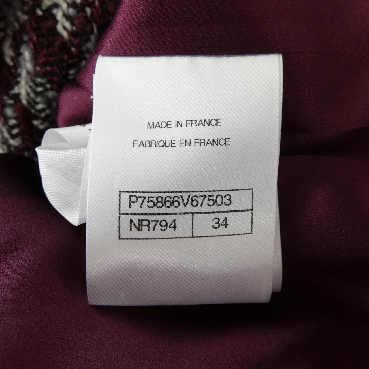 Chanel Chanel Chanel Coat Others Outerwear P75866V67503 DUTY FREE for USA Size ONE SIZE - 5 Thumbnail