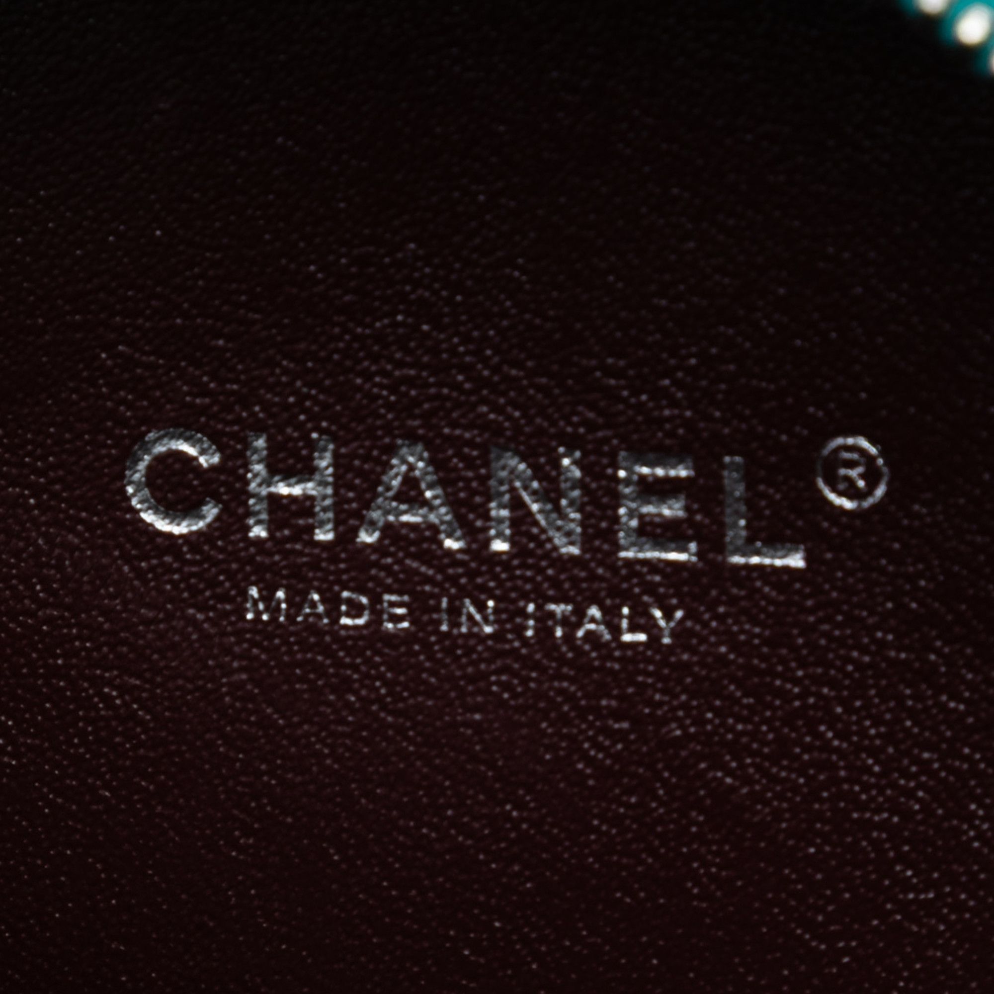 Chanel Chanel Quilted Metallic Caviar Rainbow Hardware Oval Camera Bag Size ONE SIZE - 5 Thumbnail