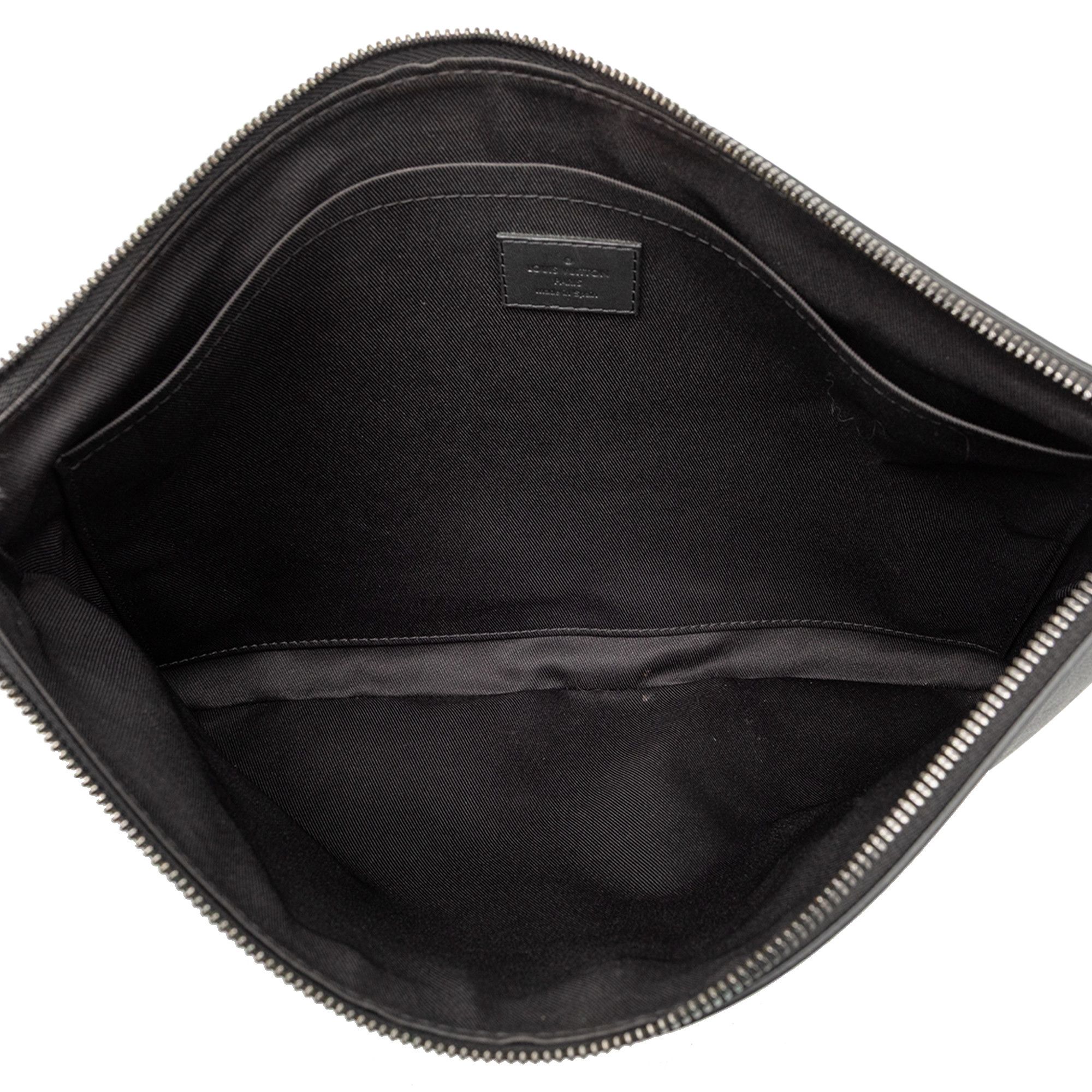 Louis Vuitton Louis Vuitton Monogram Shadow Discovery Pochette Size ONE SIZE - 4 Thumbnail