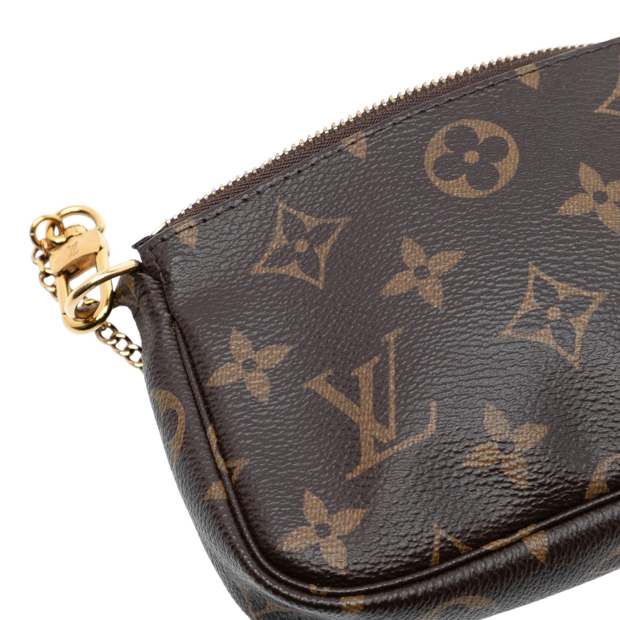 Louis Vuitton Louis Vuitton Monogram Mini Pochette Accessoires Size ONE SIZE - 6 Thumbnail