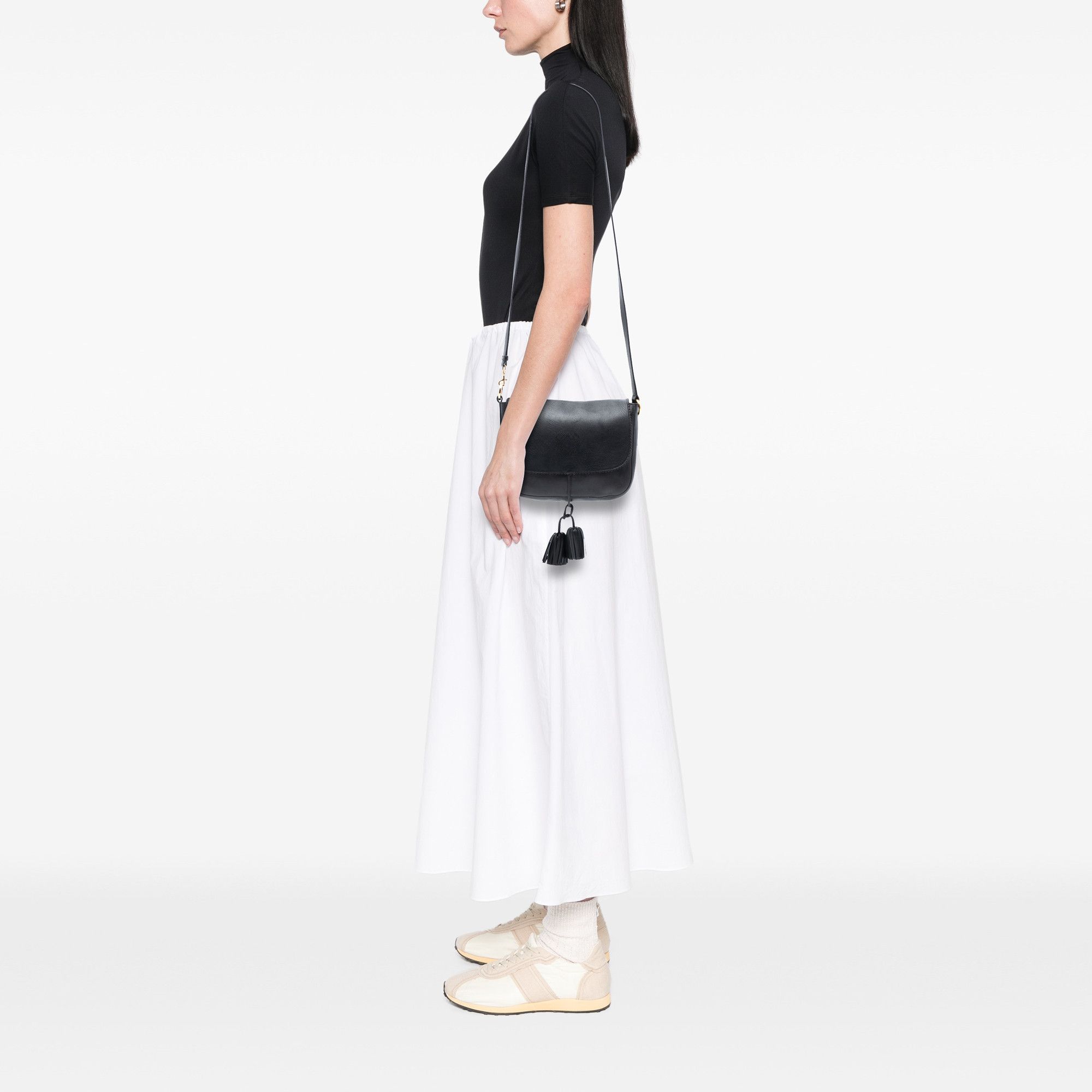 Loewe LOEWE Leather Anagram Tassel Crossbody Size ONE SIZE - 7 Thumbnail
