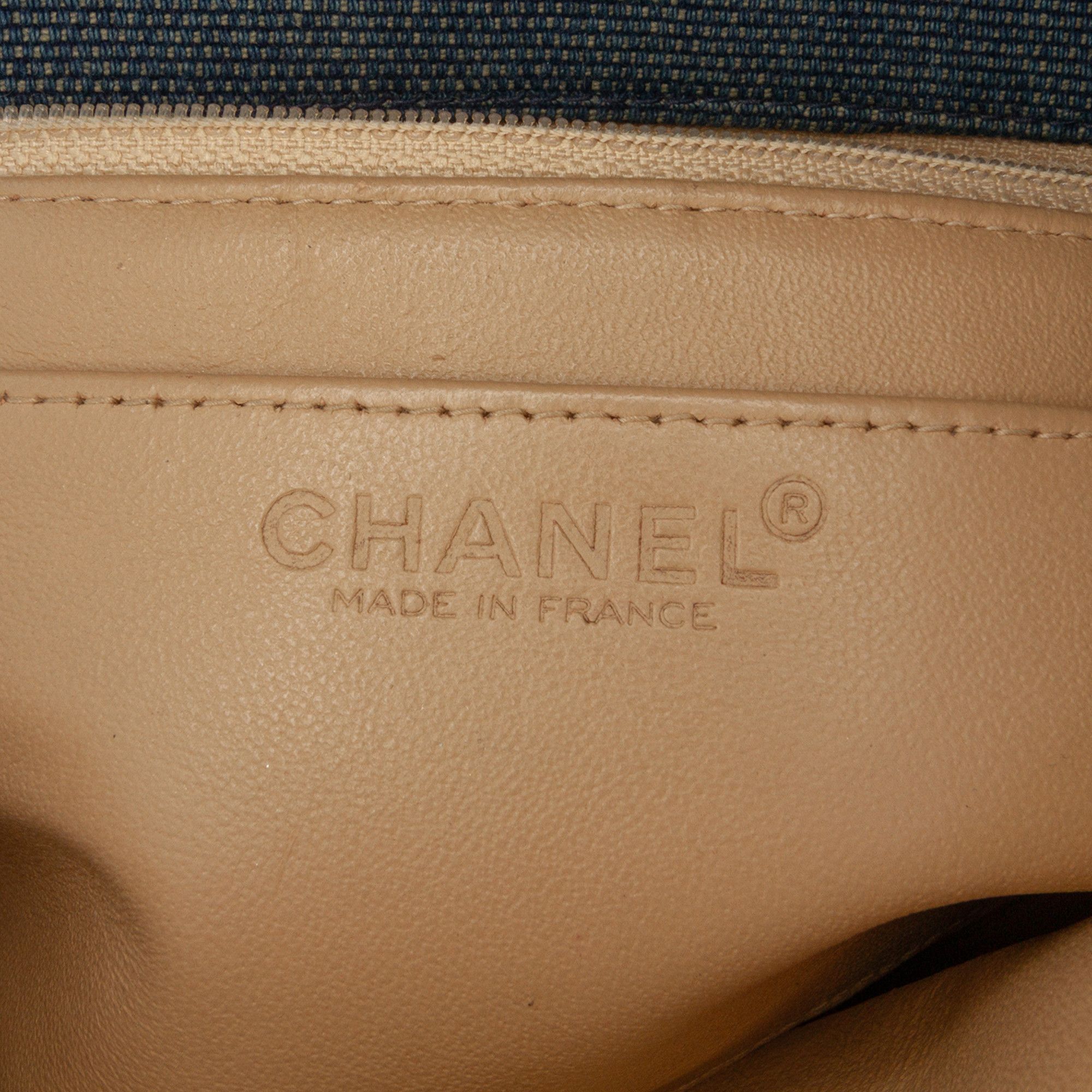 Chanel Chanel Reissue 2.55 Chocolate Bar Denim Top Handle Flap Size ONE SIZE - 5 Thumbnail