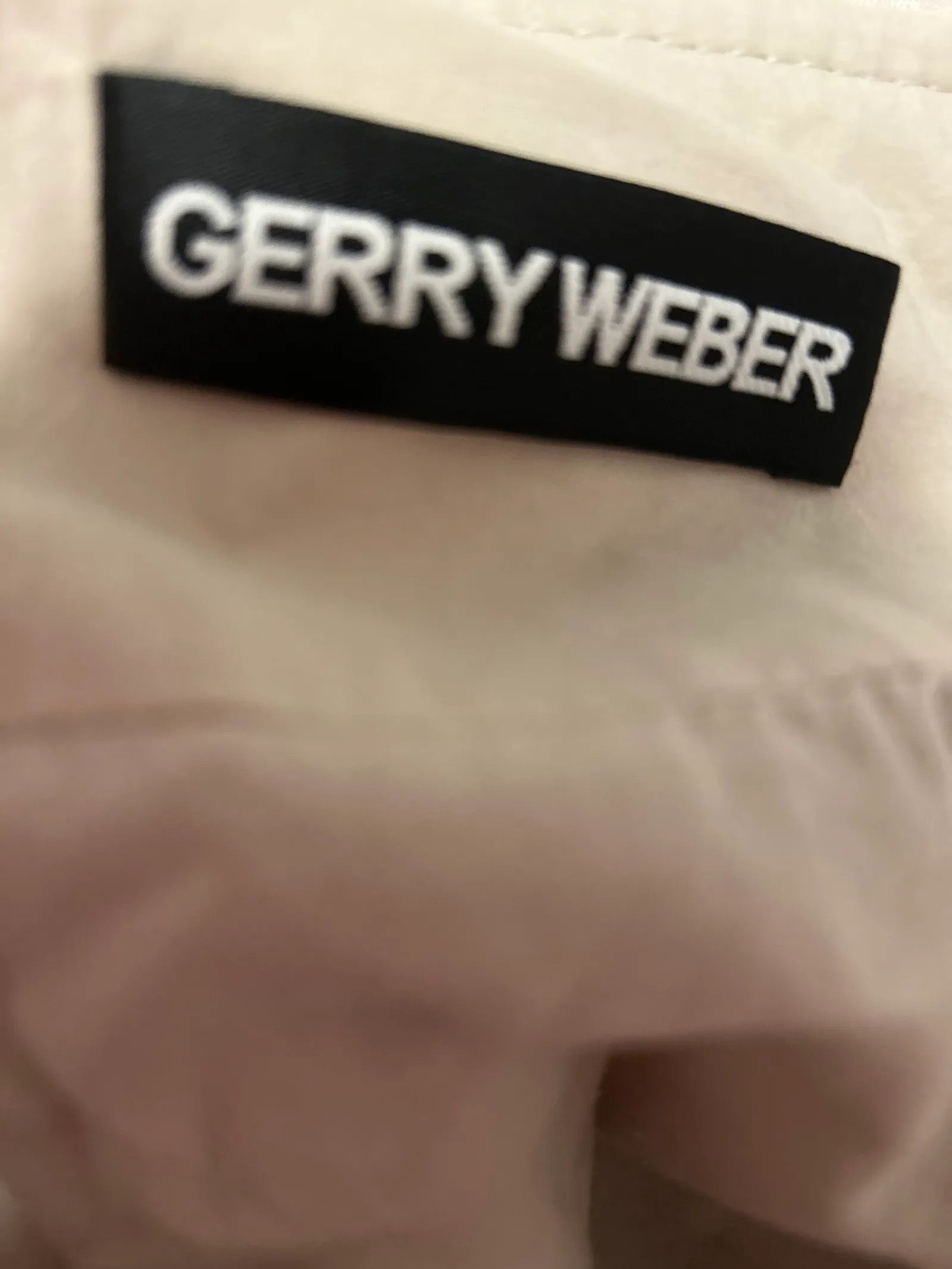 Gerry Weber Gerry Weber Skirt Size 26" / US 2 / IT 38 - 2 Thumbnail