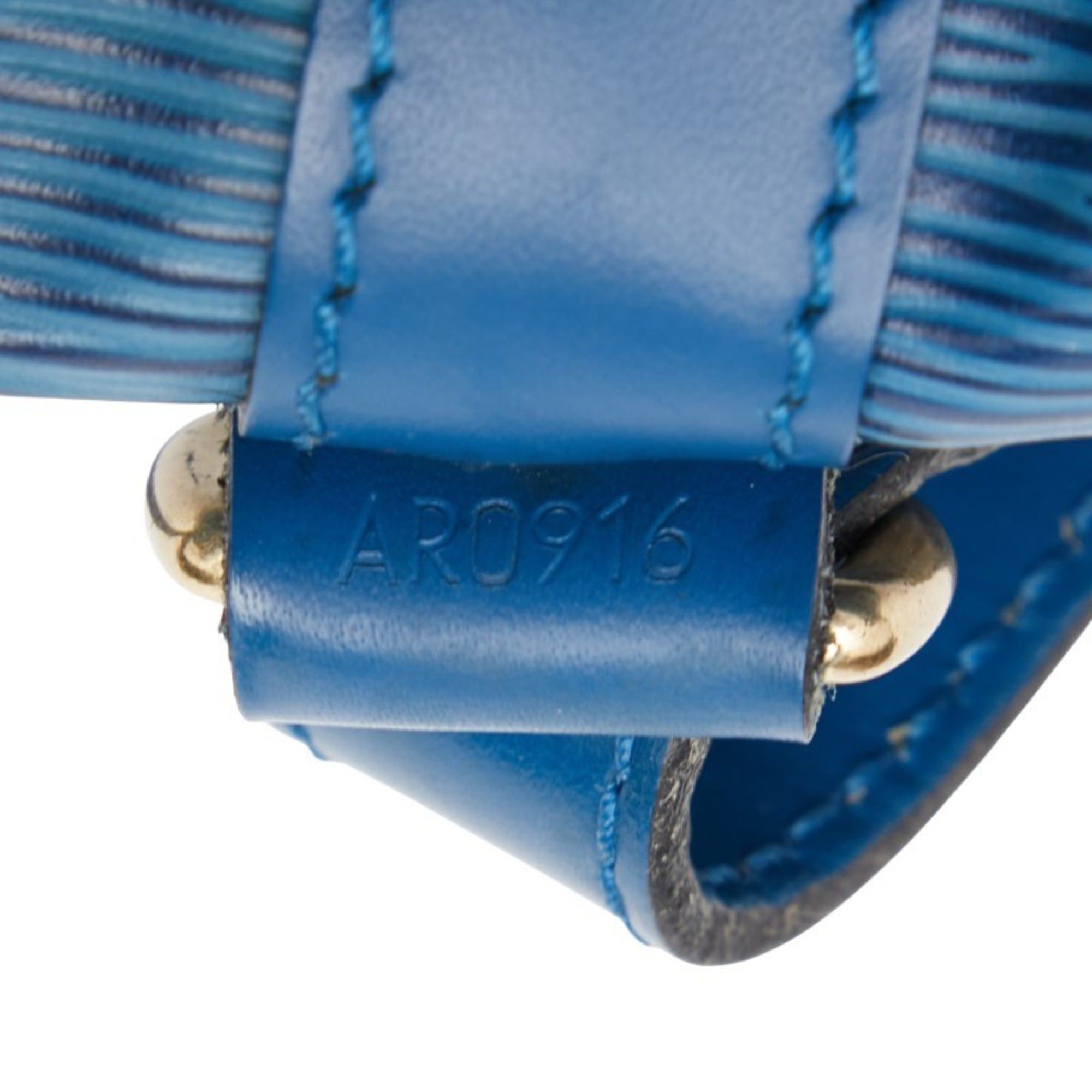 Louis Vuitton Epi Petit Noe One-Shoulder Bag/Handbag M44105 Toledo Blue Leather Women's LOUIS VUITTON