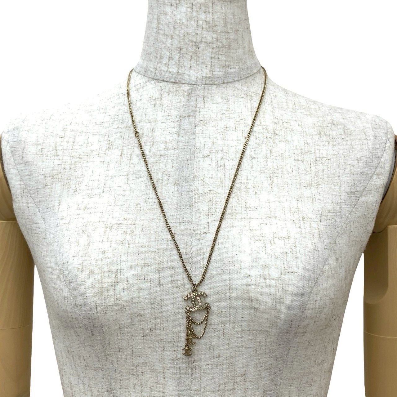 Chanel Chanel Chanel Coco Mark Faux Pearl Necklace Metal Necklace A12P DUTY FREE for USA Size ONE SIZE - 2 Thumbnail