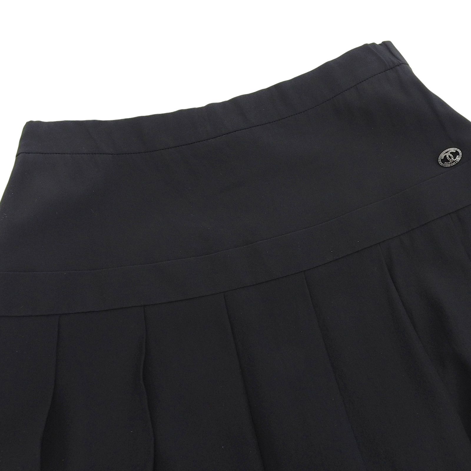 Chanel Chanel Chanel Silk Pleated Skirt Others Skirts P46684 DUTY FREE for USA Size ONE SIZE - 3 Thumbnail