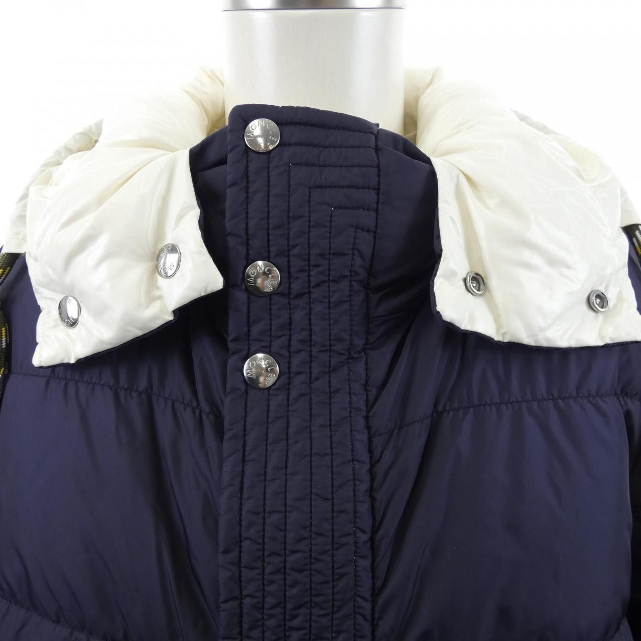 Moncler Moncler Moncler ETIEVANT Down Jacket Others Outerwear ETIEVANT DUTY FREE for USA Size ONE SIZE - 6 Thumbnail