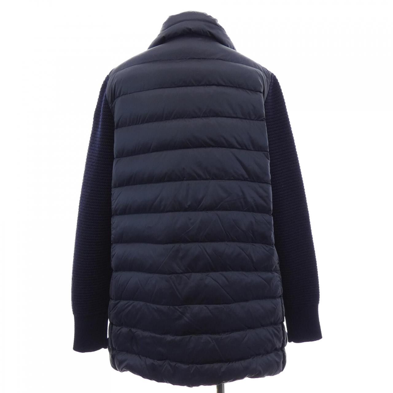 Moncler Moncler Moncler Down Jacket Others Outerwear 20939455800 DUTY FREE for USA Size ONE SIZE - 2 Thumbnail