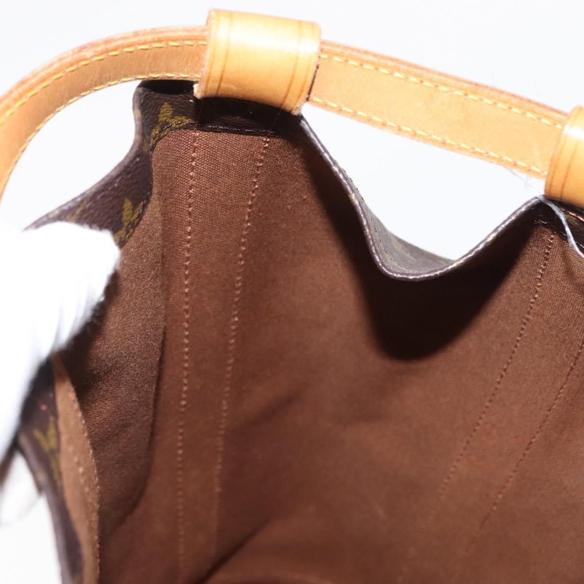 Louis Vuitton Louis Vuitton Randonnee Backpack Monogram Canvas Size ONE SIZE - 18 Thumbnail