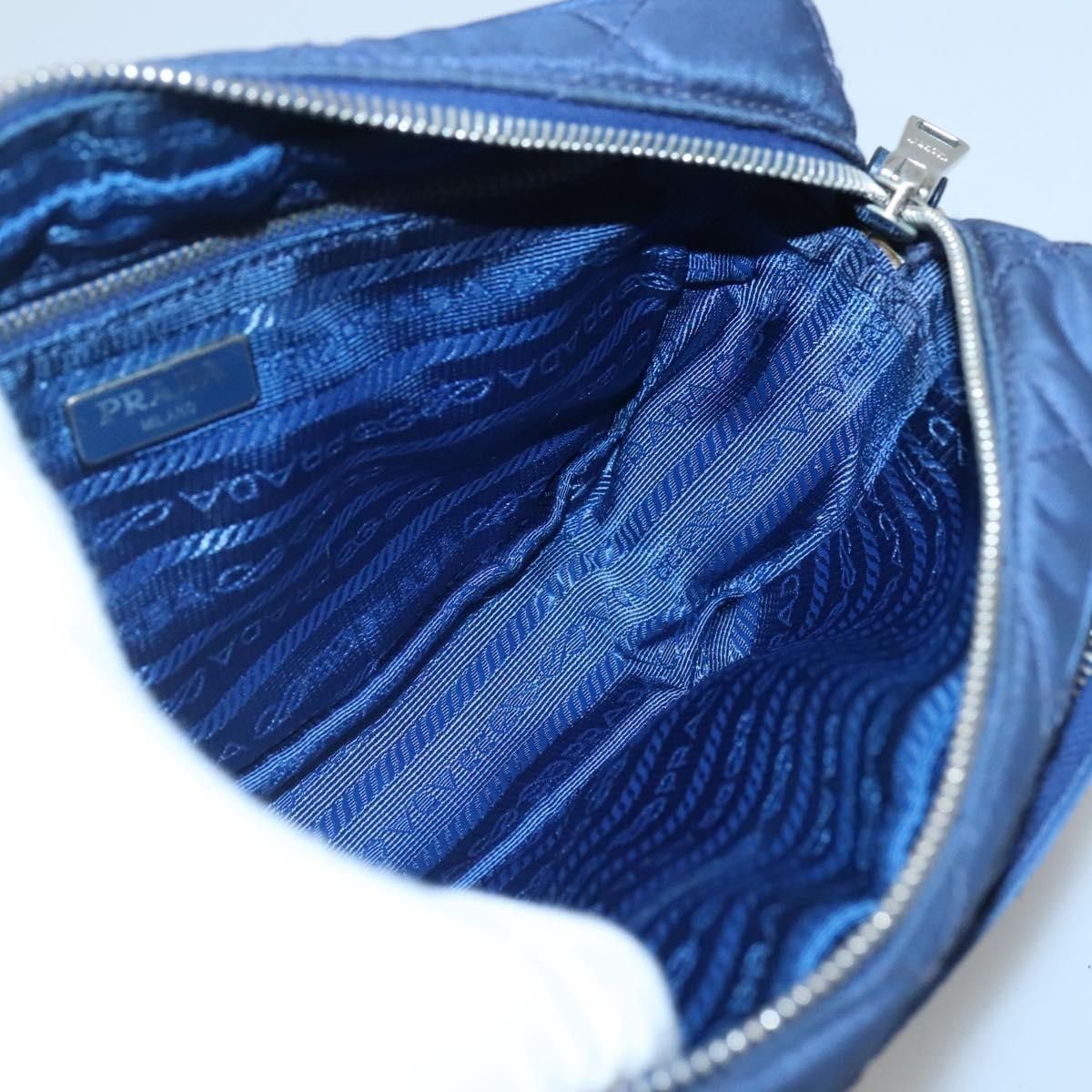Prada Prada Front Pocket Camera Bag Quilted Tessuto Size ONE SIZE - 21 Thumbnail