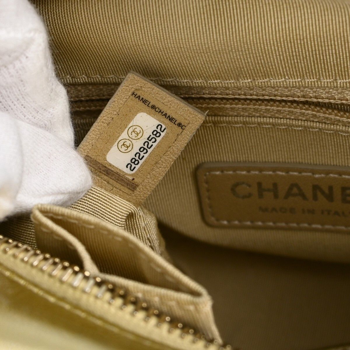 Chanel Chanel Gabrielle Hobo Quilted Metallic Aged Calfskin Size ONE SIZE - 5 Thumbnail