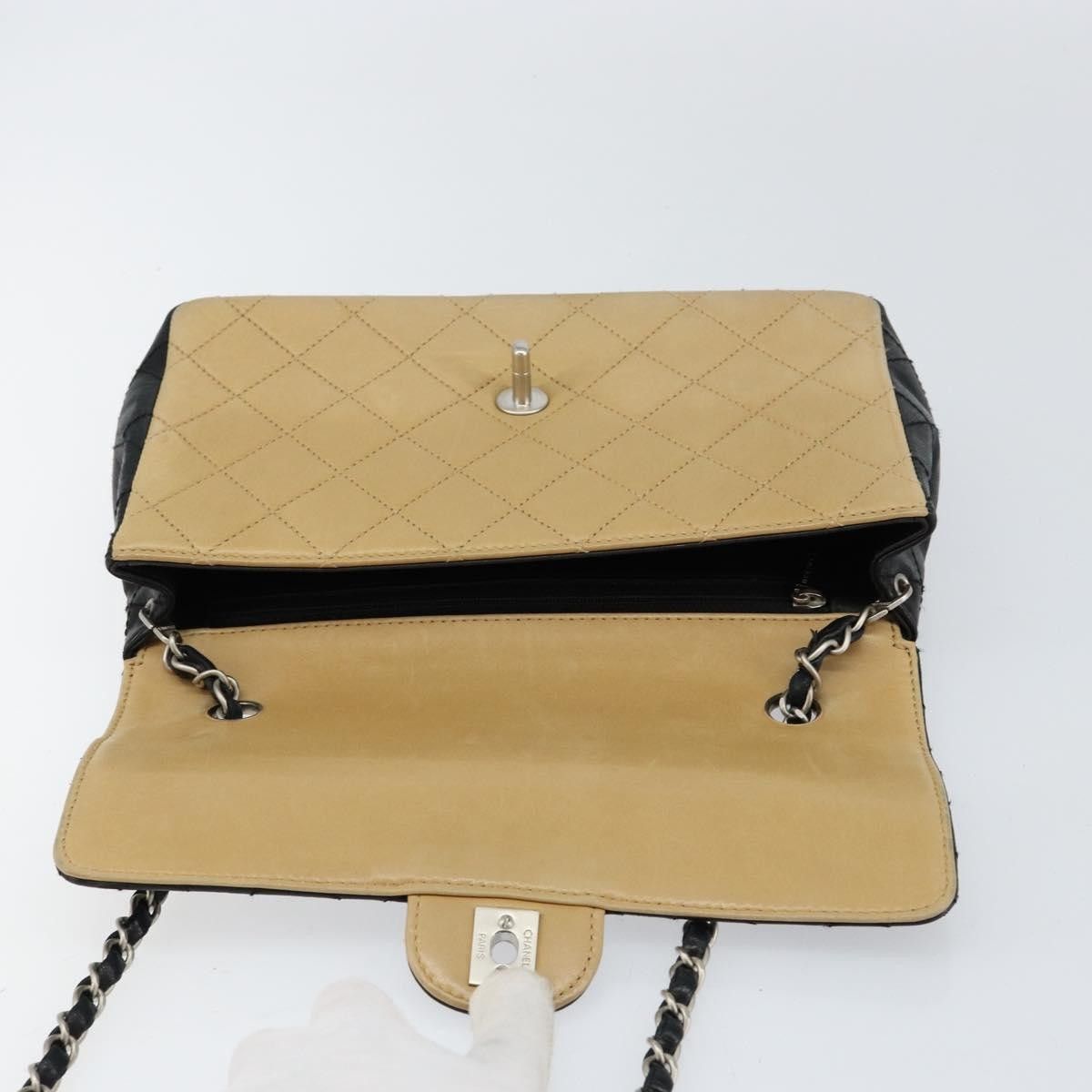 Chanel Chanel Vintage Square CC Flap Bag Quilted Lambskin Size ONE SIZE - 13 Thumbnail