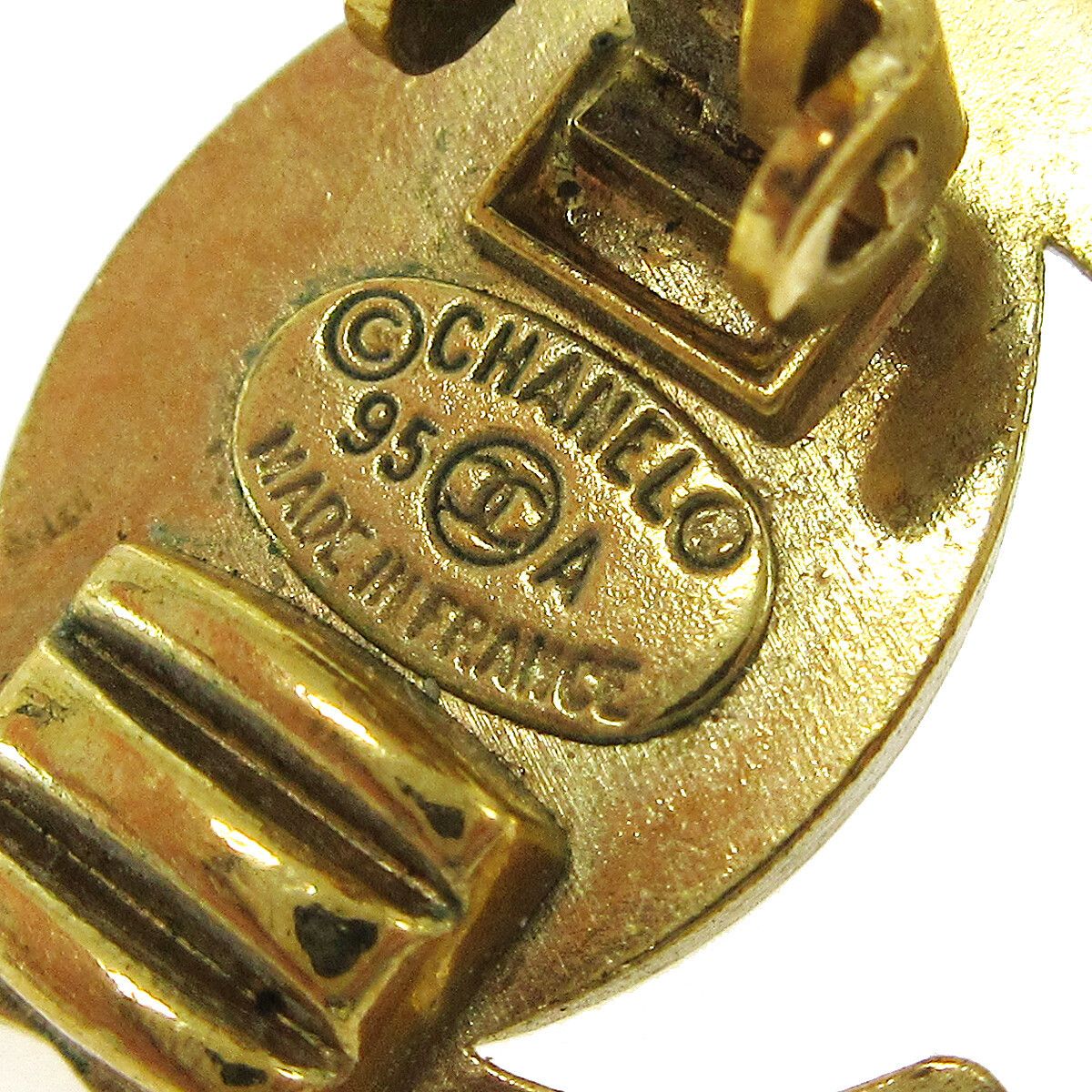 Chanel Chanel CC Turnlock Clip-On Metal Size ONE SIZE - 4 Thumbnail
