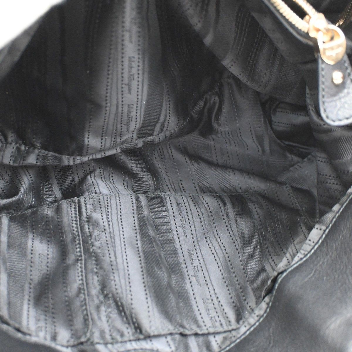 Salvatore Ferragamo Salvatore Ferragamo Gancini Tote Leather Size ONE SIZE - 16 Thumbnail