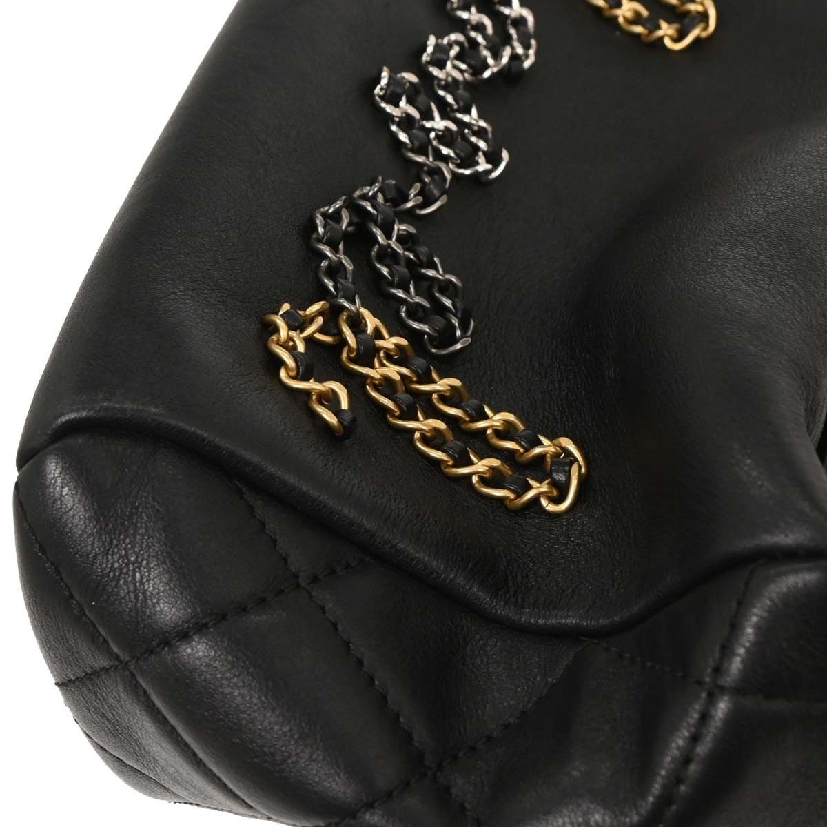 Chanel Chanel Chain Signature Hobo Leather with Metal Size ONE SIZE - 8 Thumbnail