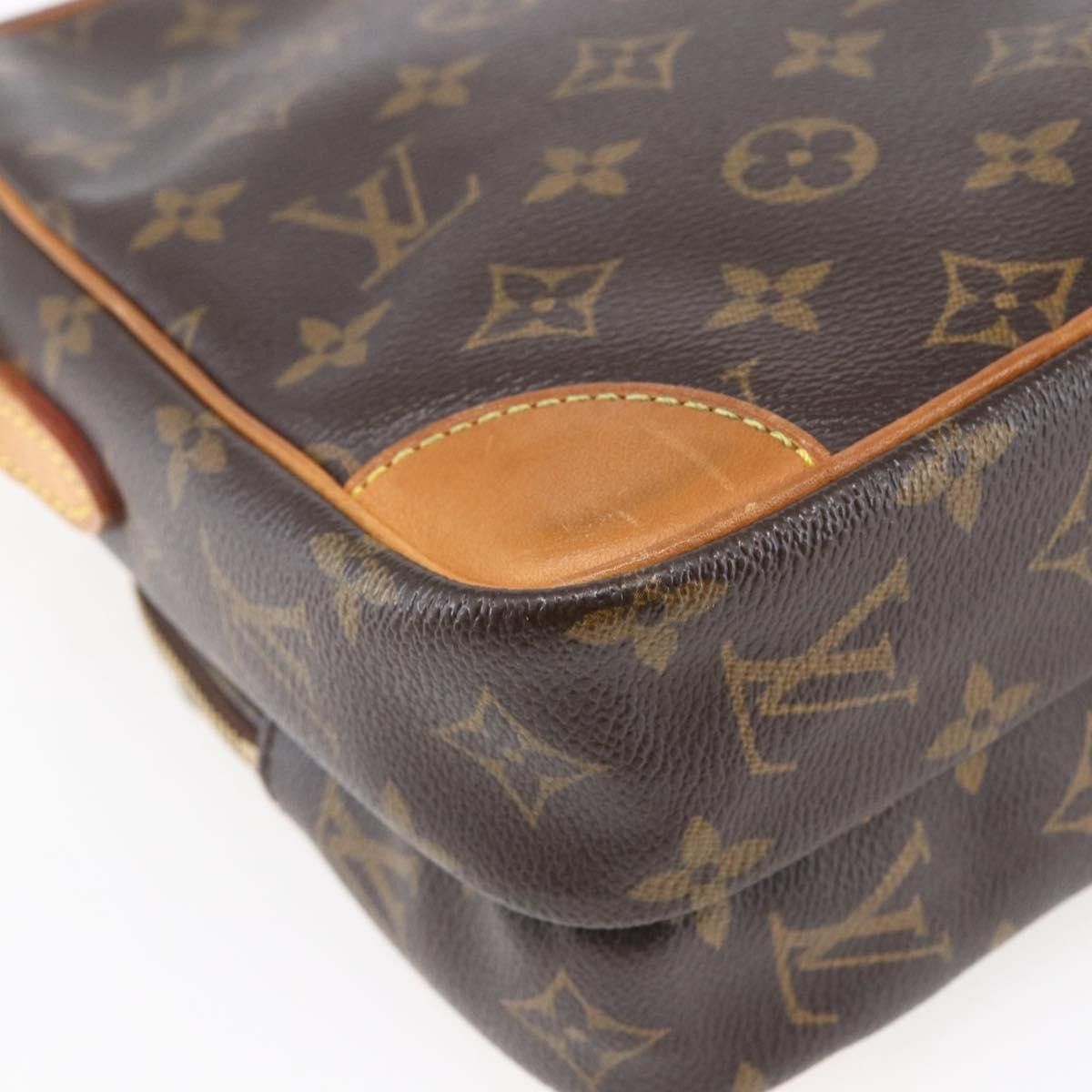 Louis Vuitton Louis Vuitton Amazone Bag Monogram Canvas Size ONE SIZE - 12 Thumbnail