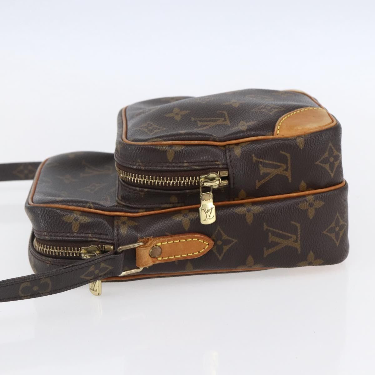 Louis Vuitton Louis Vuitton Amazone Bag Monogram Canvas Size ONE SIZE - 3 Thumbnail