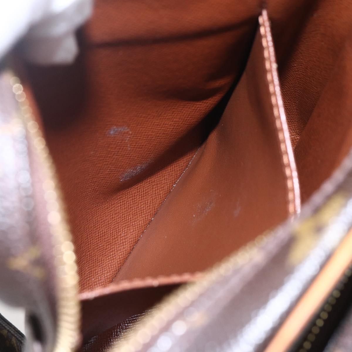 Louis Vuitton Louis Vuitton Amazone Bag Monogram Canvas Size ONE SIZE - 18 Thumbnail