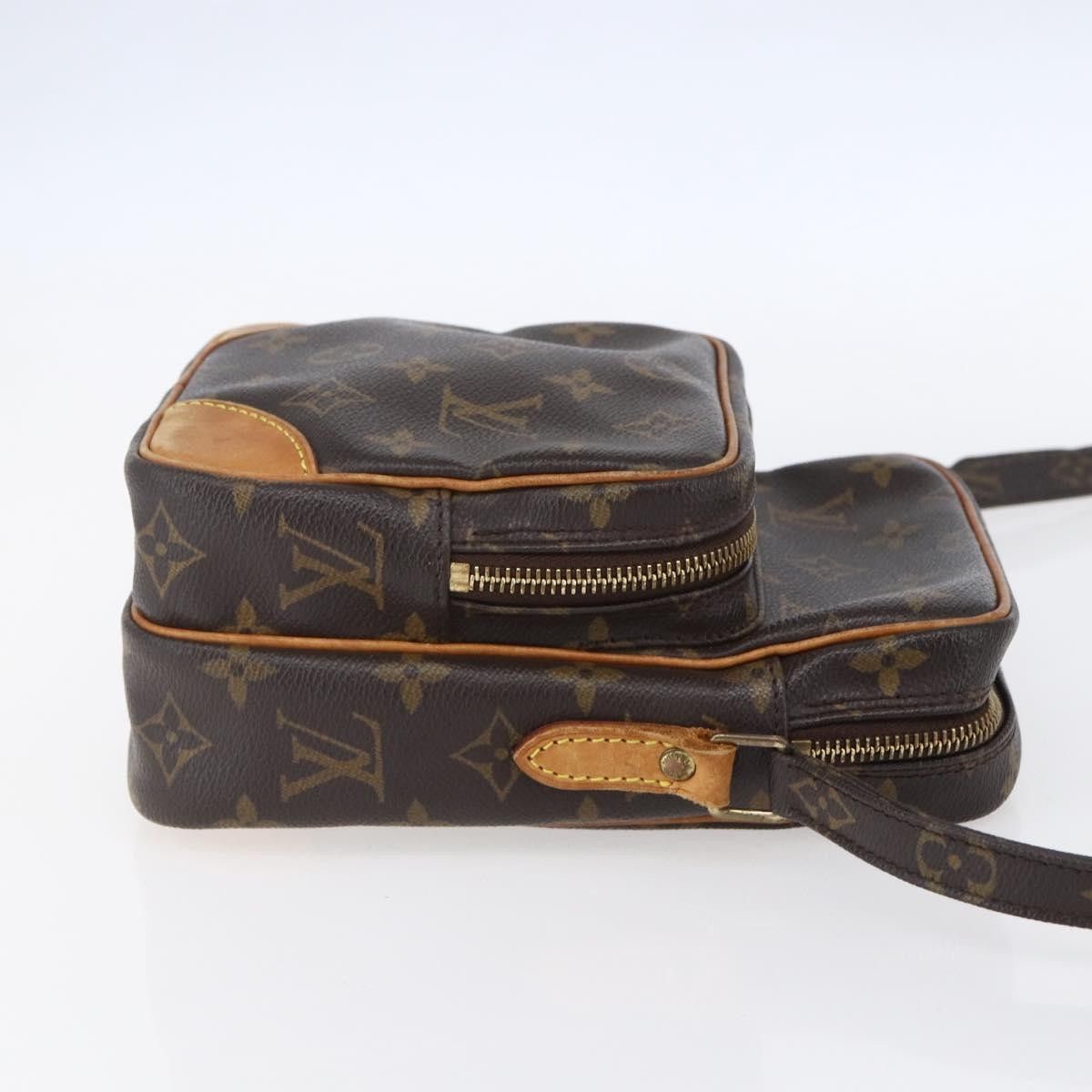 Louis Vuitton Louis Vuitton Amazone Bag Monogram Canvas Size ONE SIZE - 4 Thumbnail