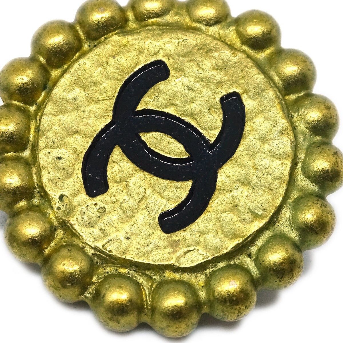 Chanel Chanel CC Button Clip-On Earrings Metal Size ONE SIZE - 2 Thumbnail