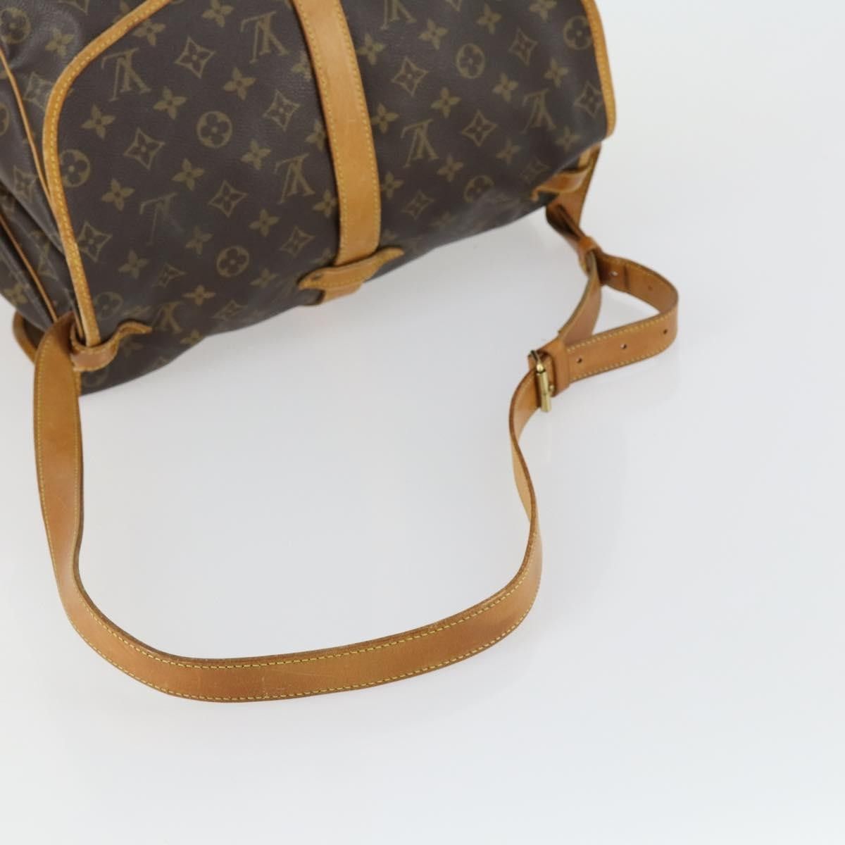 Louis Vuitton Louis Vuitton Saumur Handbag Monogram Canvas Size ONE SIZE - 8 Thumbnail