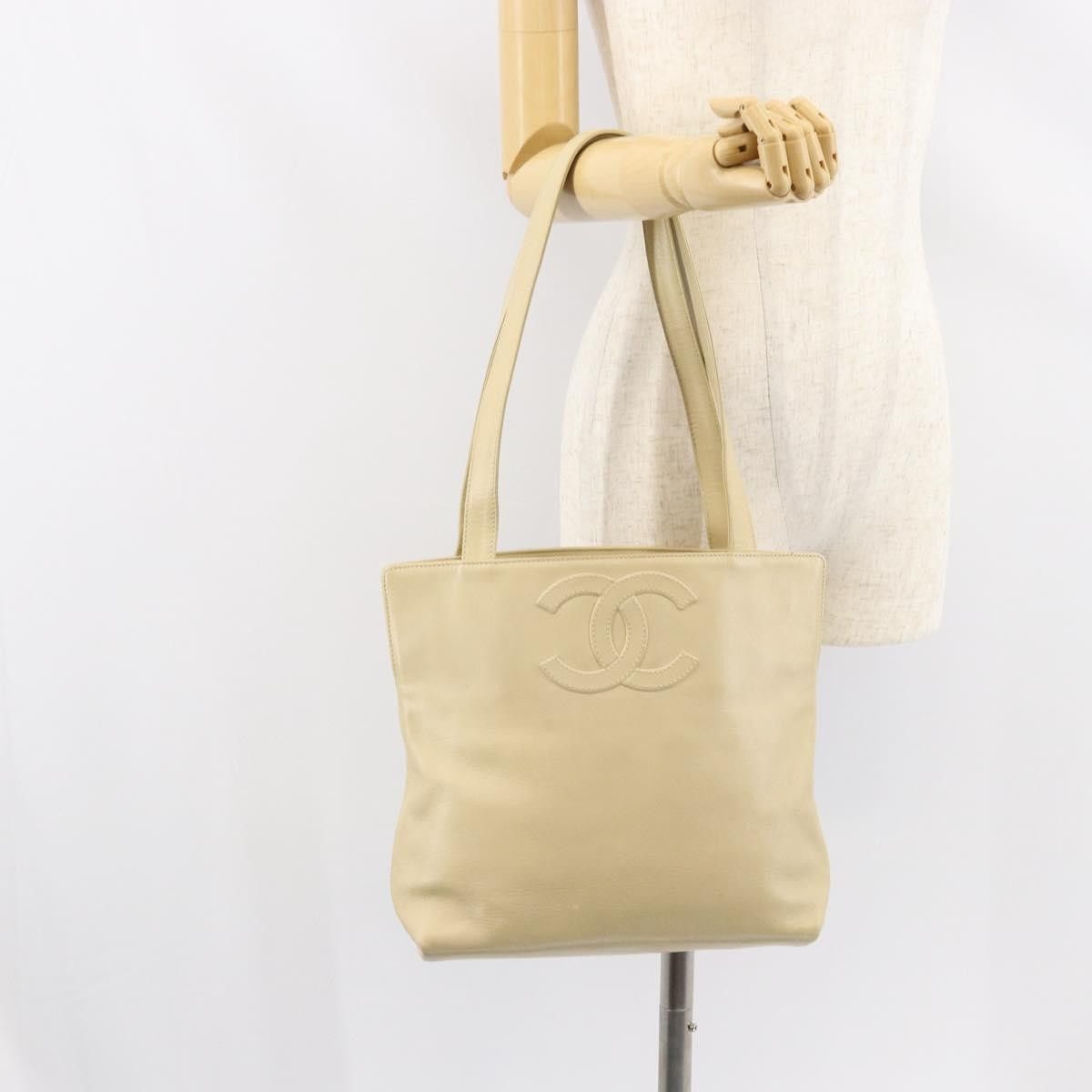 Chanel Chanel Vintage CC Logo Tote Leather Size ONE SIZE - 14 Thumbnail