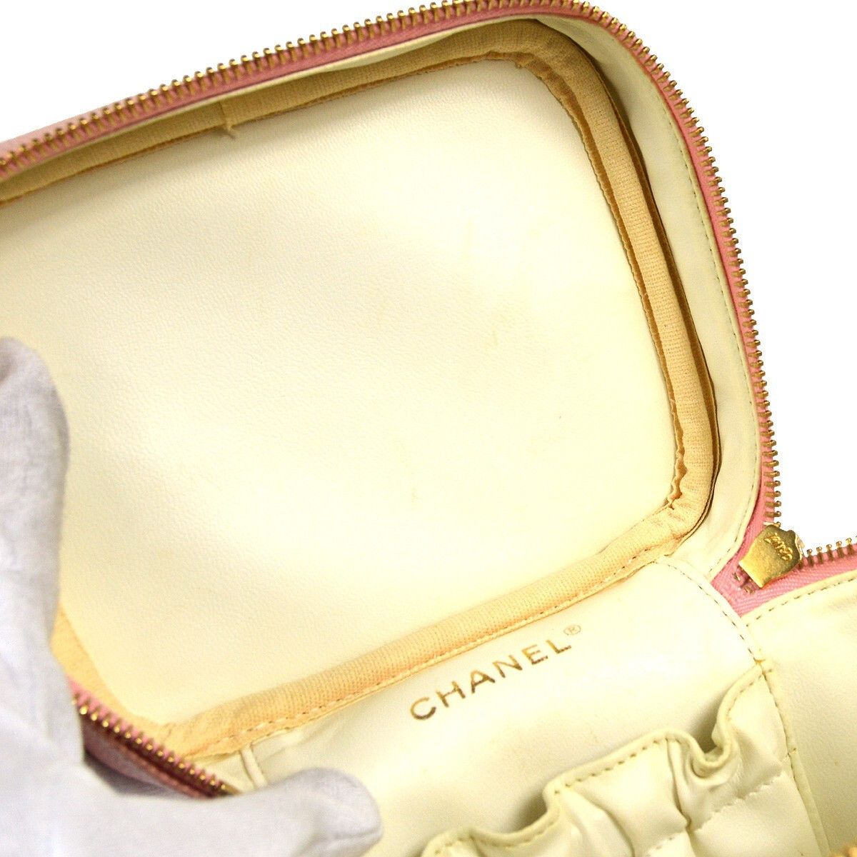 Chanel Chanel Vintage Timeless Cosmetic Case Caviar Size ONE SIZE - 11 Thumbnail