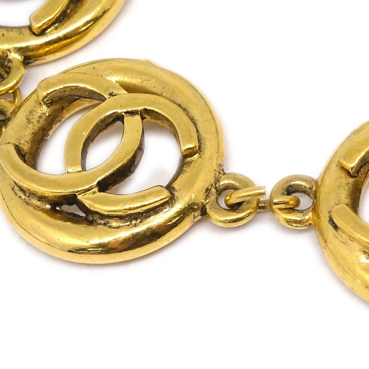 Chanel Chanel CC Cutout Round Bracelet Metal Size ONE SIZE - 2 Thumbnail