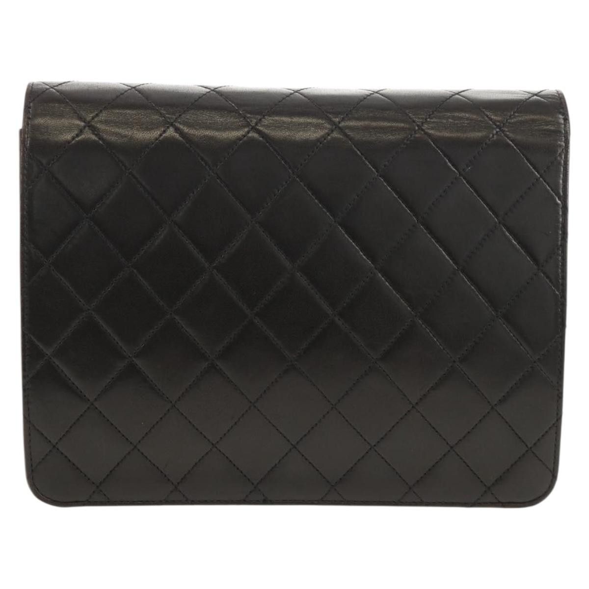Chanel Chanel Vintage Clutch with Chain Quilted Leather Size ONE SIZE - 2 Thumbnail