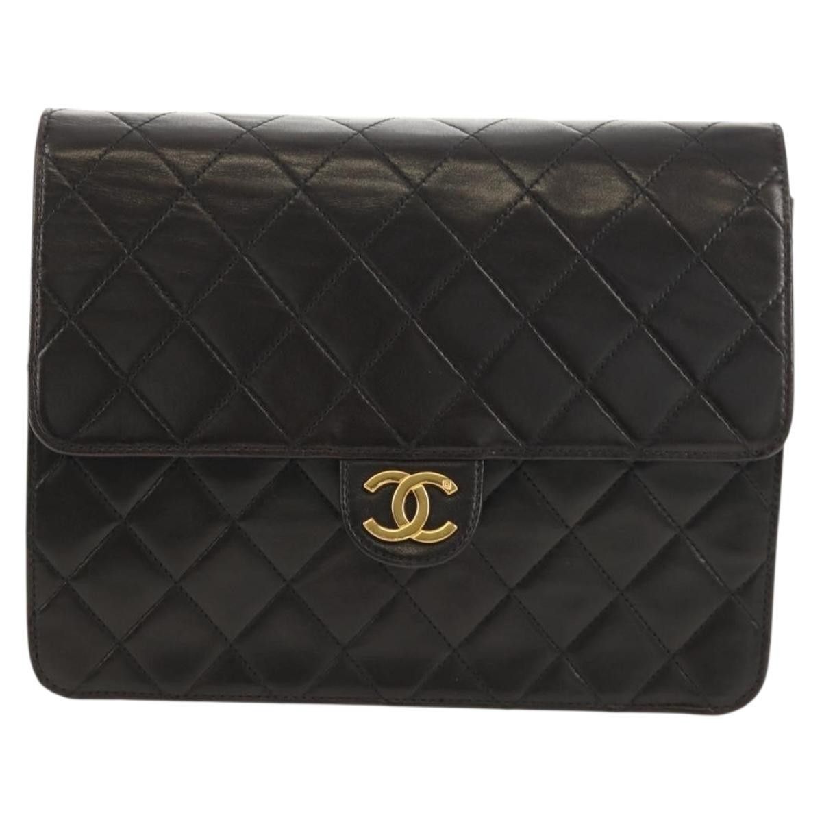 Chanel Chanel Vintage Clutch with Chain Quilted Leather Size ONE SIZE - 22 Thumbnail