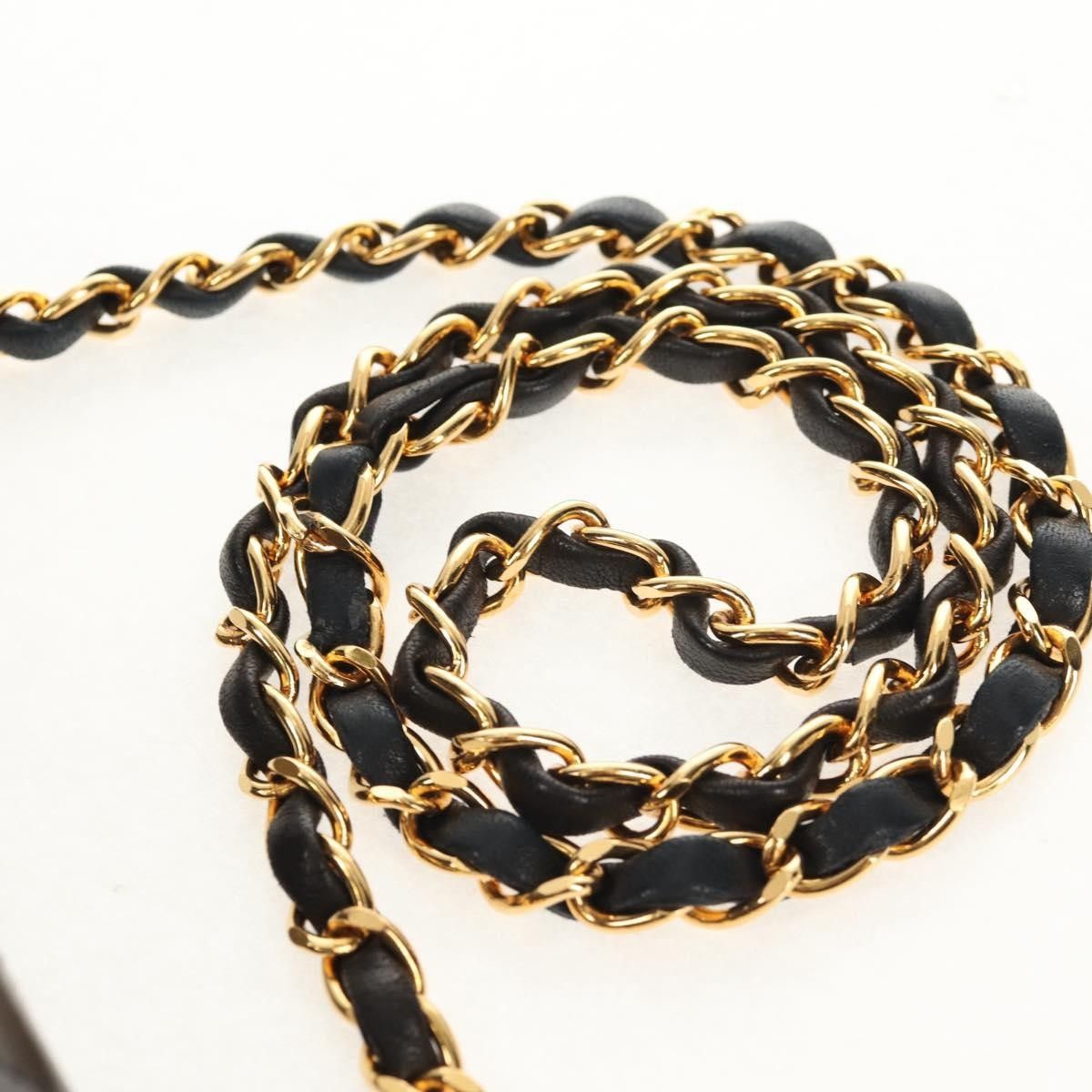 Chanel Chanel Vintage Clutch with Chain Quilted Leather Size ONE SIZE - 13 Thumbnail