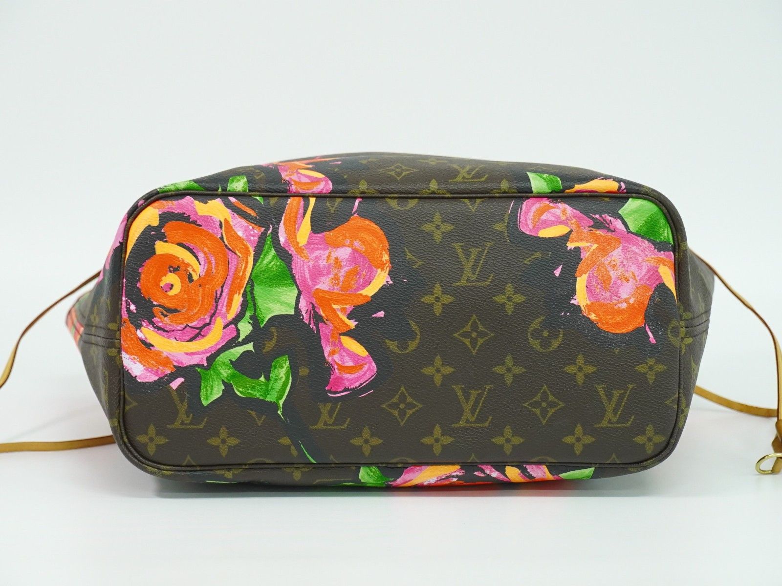Louis Vuitton Louis Vuitton Neverfull Tote Limited Edition Monogram Roses Size ONE SIZE - 9 Thumbnail