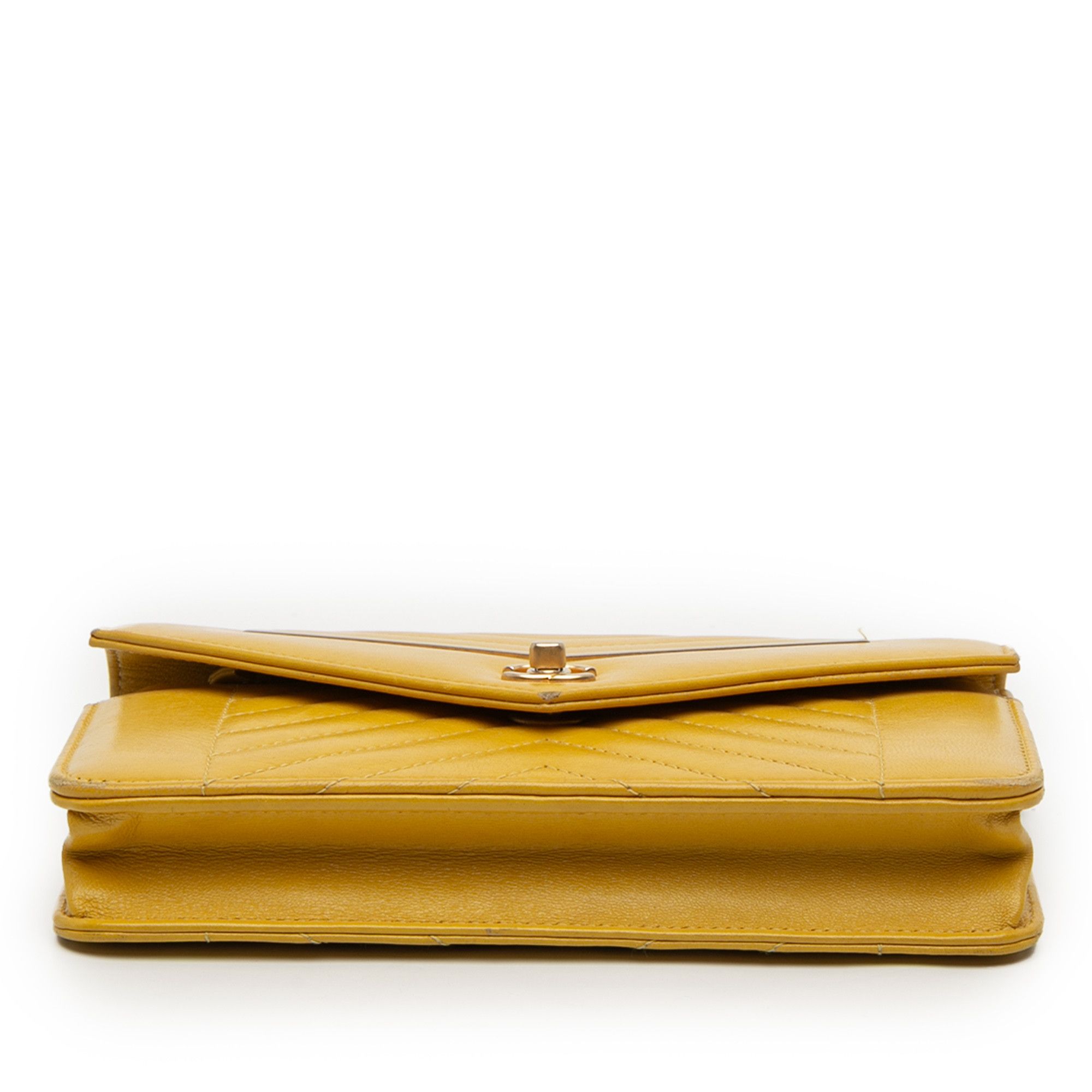 Chanel Chanel Small Reversed Chevron Lambskin Flap Size ONE SIZE - 3 Thumbnail