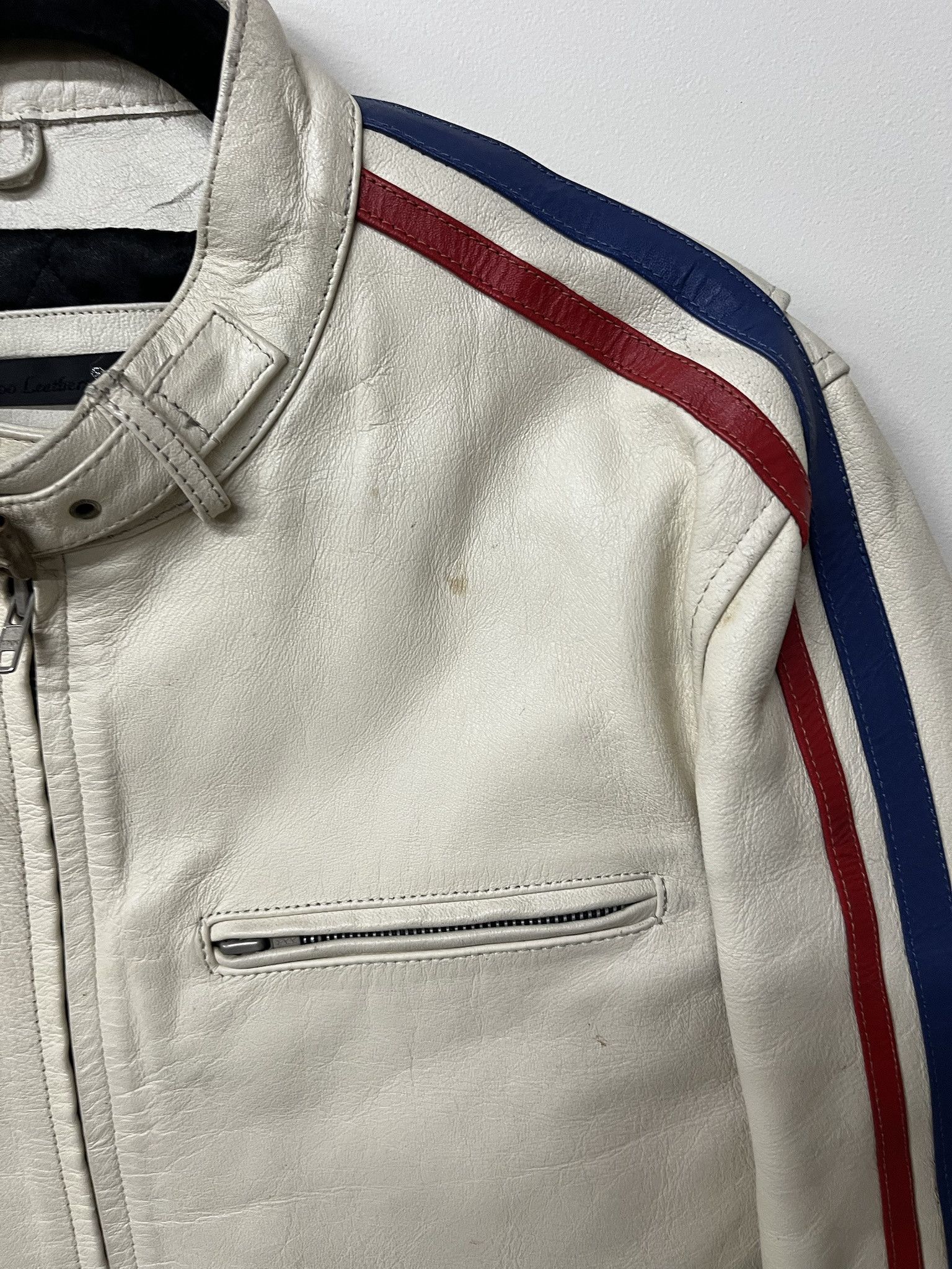 Leather × Vintage Vintage 2000s White Leather Motorcycle Racing Jacket Size L Size US L / EU 52-54 / 3 - 3 Thumbnail
