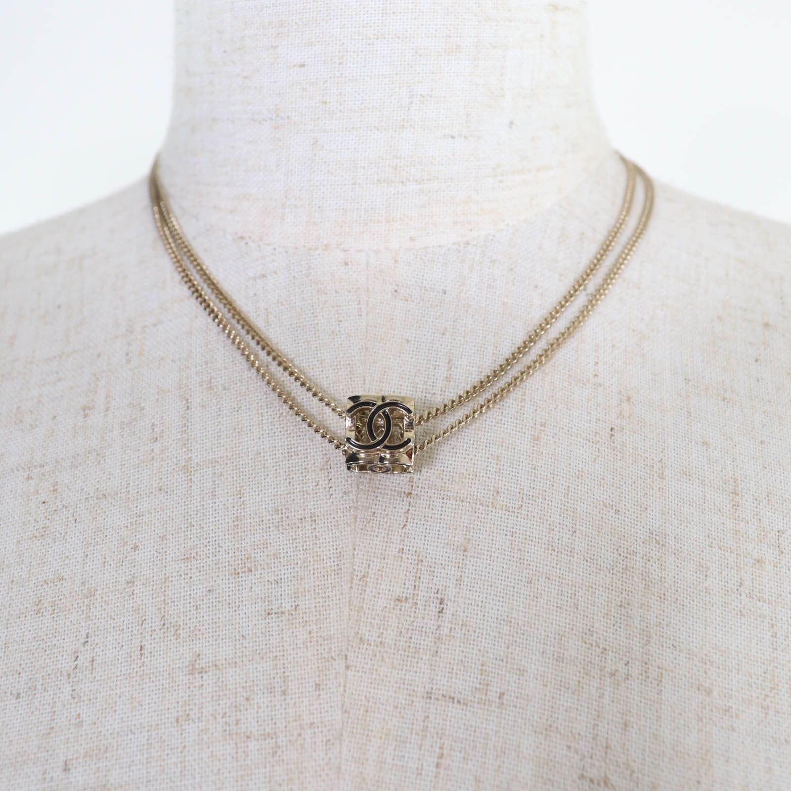 Chanel Chanel Chanel COCO Mark Necklace Metal Necklace A22K DUTY FREE for USA Size ONE SIZE - 3 Thumbnail