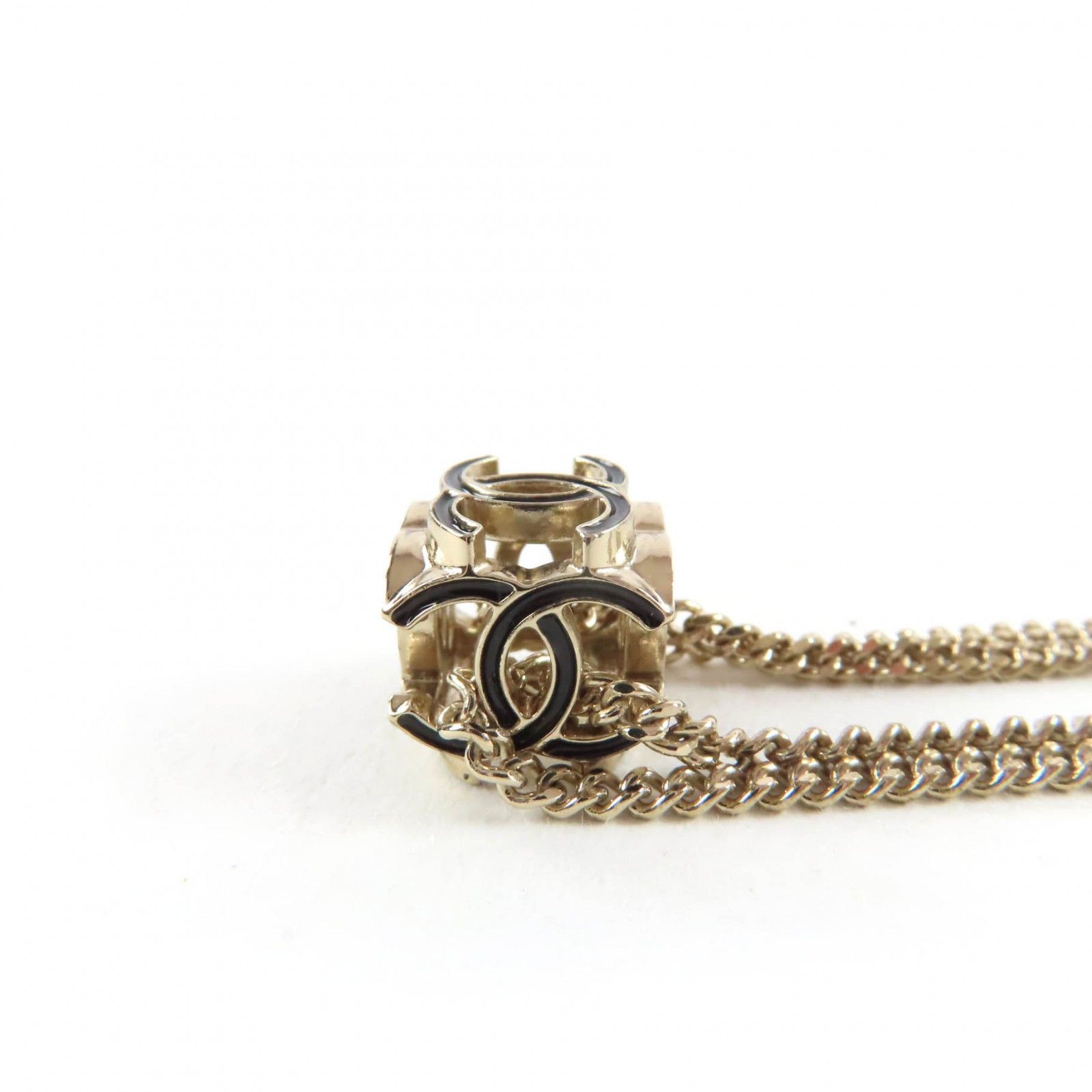 Chanel Chanel Chanel COCO Mark Necklace Metal Necklace A22K DUTY FREE for USA Size ONE SIZE - 4 Thumbnail