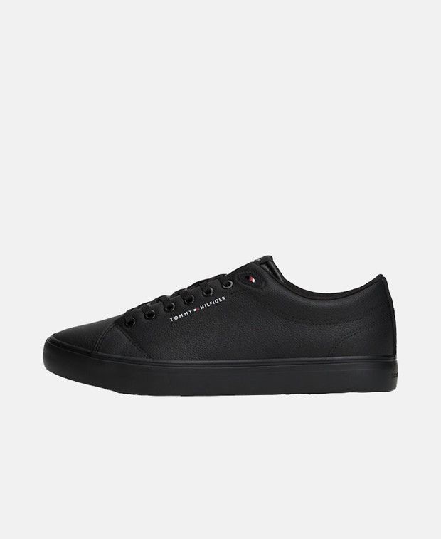 Tommy Hilfiger Debossed Logo Sneakers Size US 7 / EU 40 - 3 Thumbnail