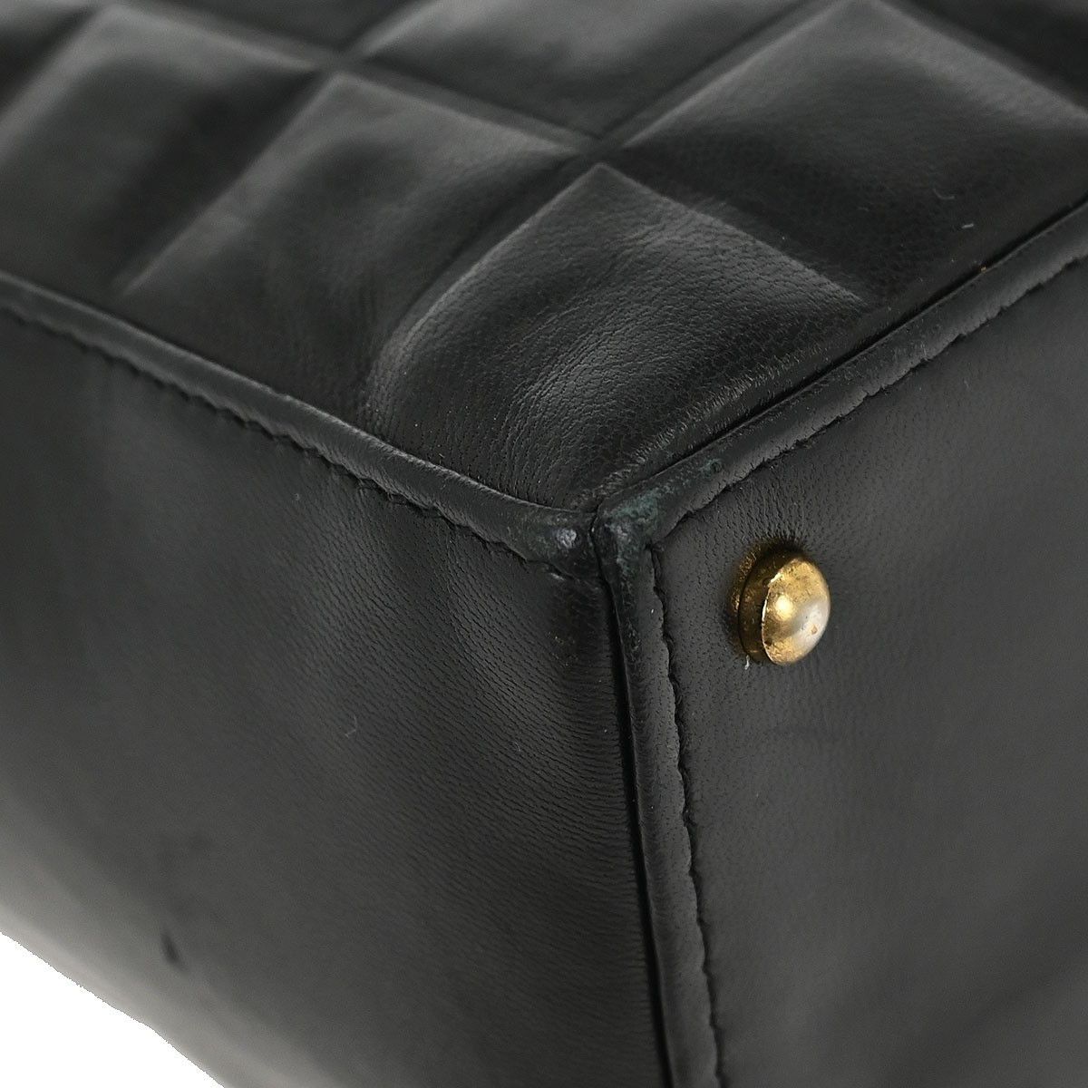 Chanel Chanel Chocolate Bar CC Tote Quilted Leather Size ONE SIZE - 6 Thumbnail